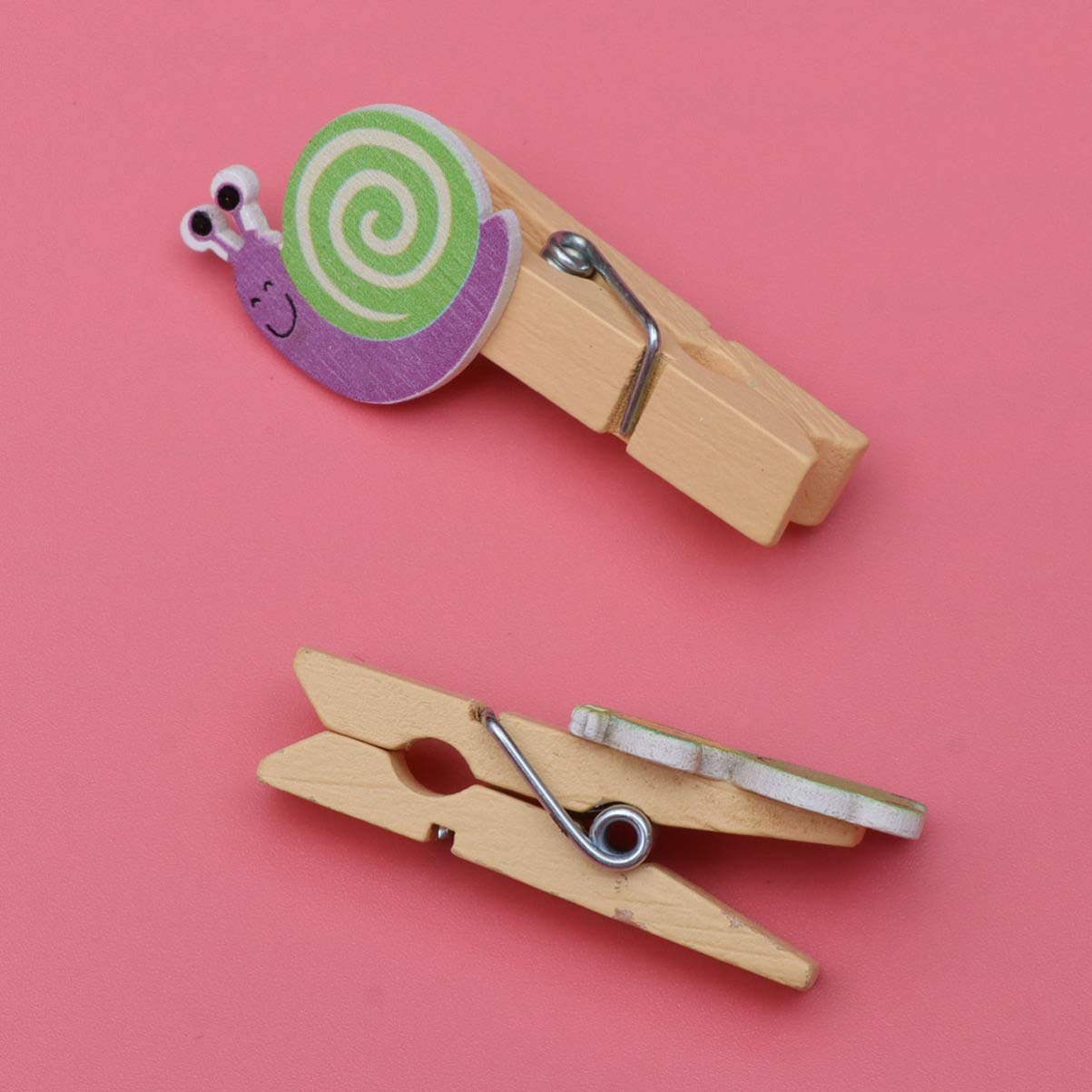 Happyyami DIY Photo Clip Set - 10pcs Bee Wooden Clips & Animal Mini Clothespins for Home Decor, Scrapbooking, Party Decorations & Wedding Photo Displays
