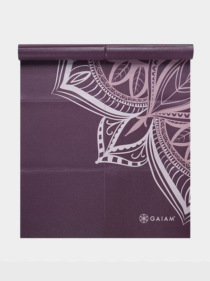 Gaiam 2mm Foldable Travel Yoga Mat - Lightweight Non-Slip Exercise Mat for Home, Gym & Outdoor Workouts - Perfect for Yoga, Pilates, Camping & Travel