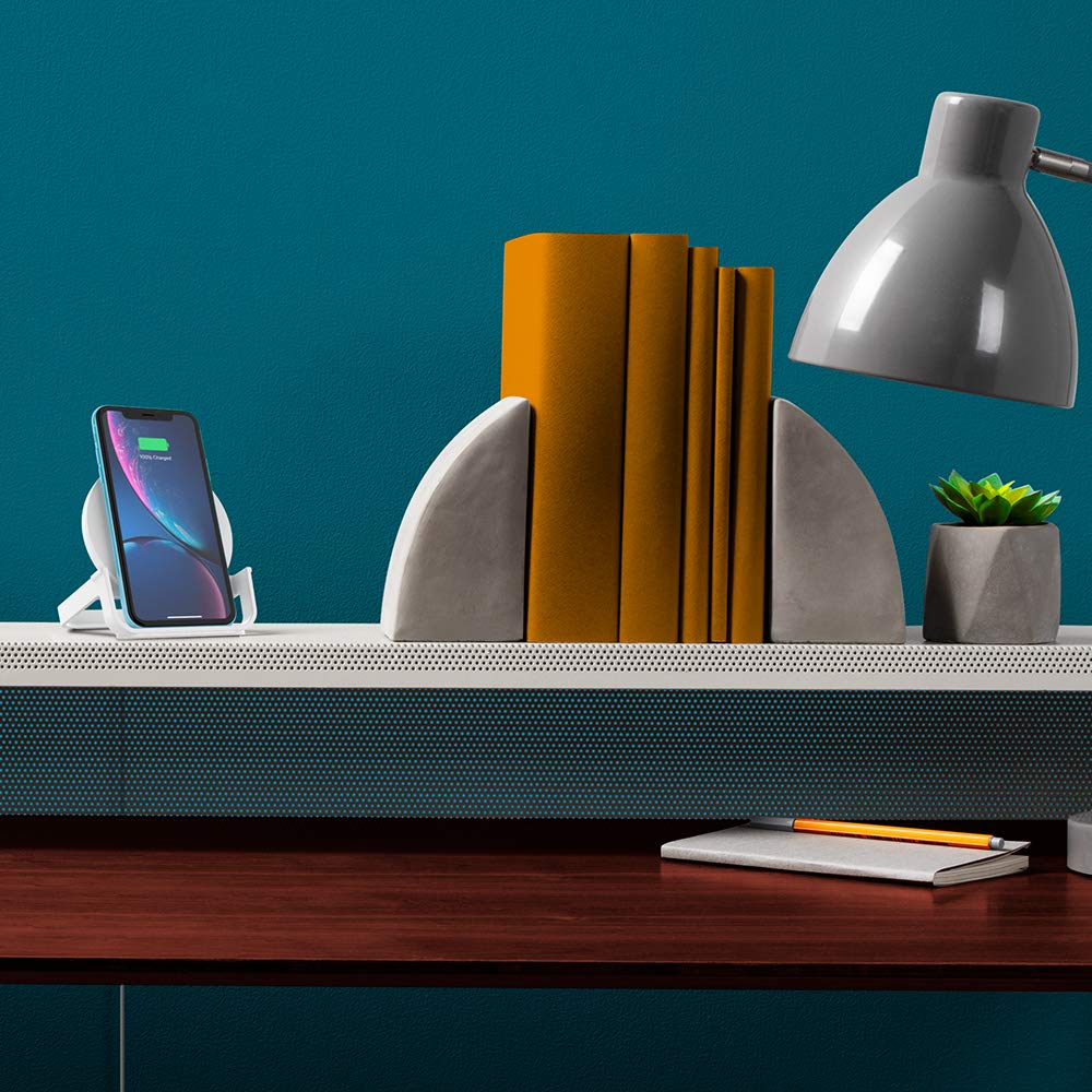 Belkin Boost Up 10W Wireless Charging Stand - Fast Qi-Certified Charger for iPhone, Samsung, AirPods | Perfect for Home, Office & Nightstand Charging