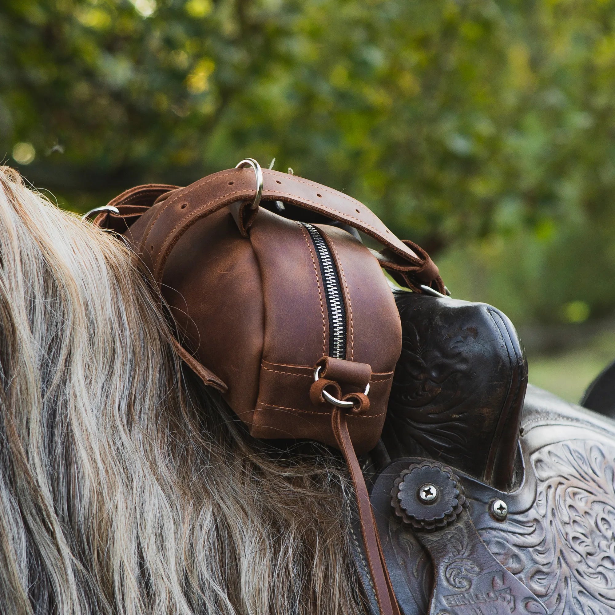 Custom Horse Saddle Bag - Durable Leather Equestrian Saddlebag for Riding, Trail & Show - Perfect for Western & English Riders