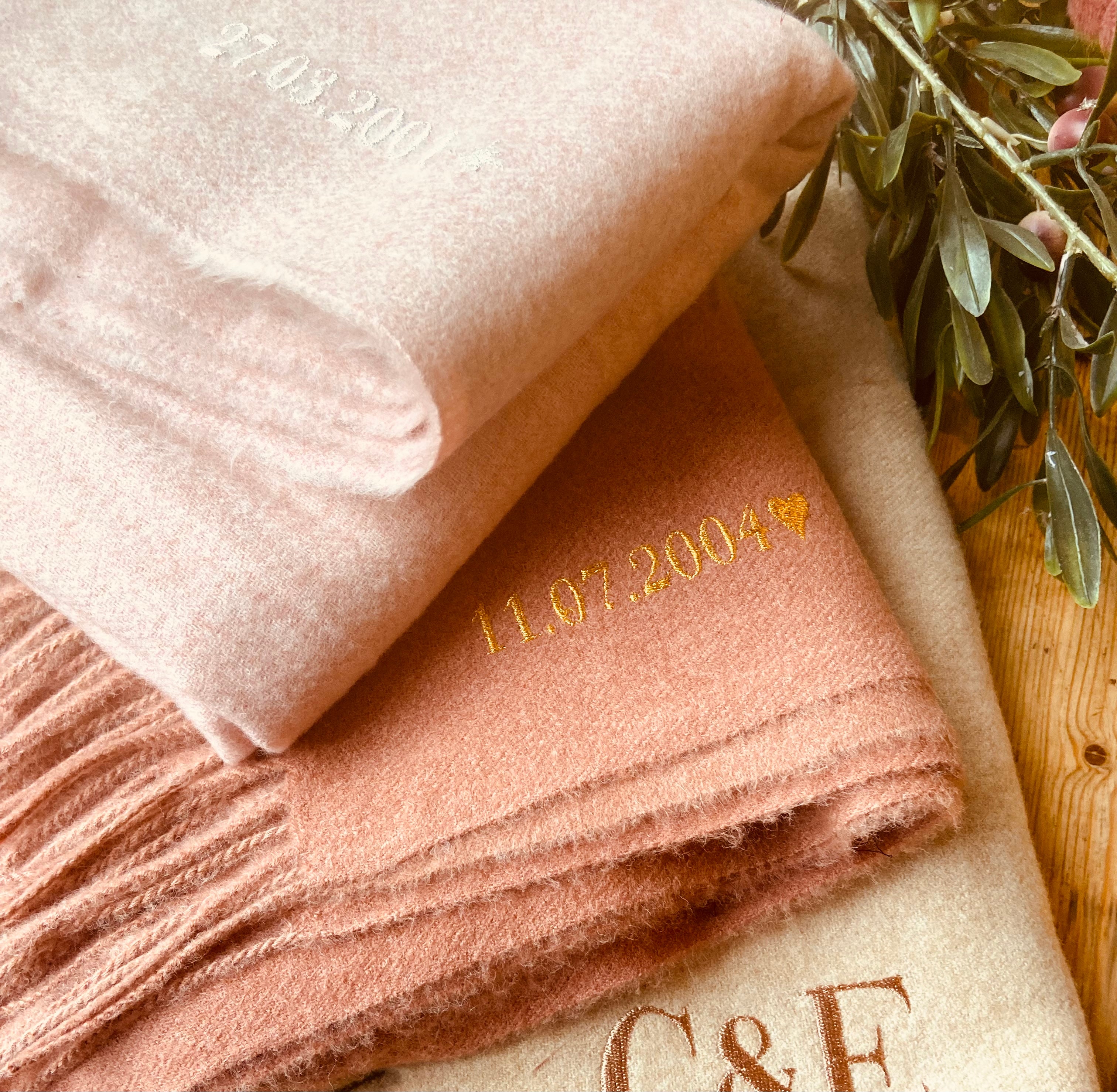 Luxury Cashmere Blend Scarf for Women & Men - Soft Winter Fashion Accessory - Perfect for Date Nights, Office Wear & Holiday Gifts