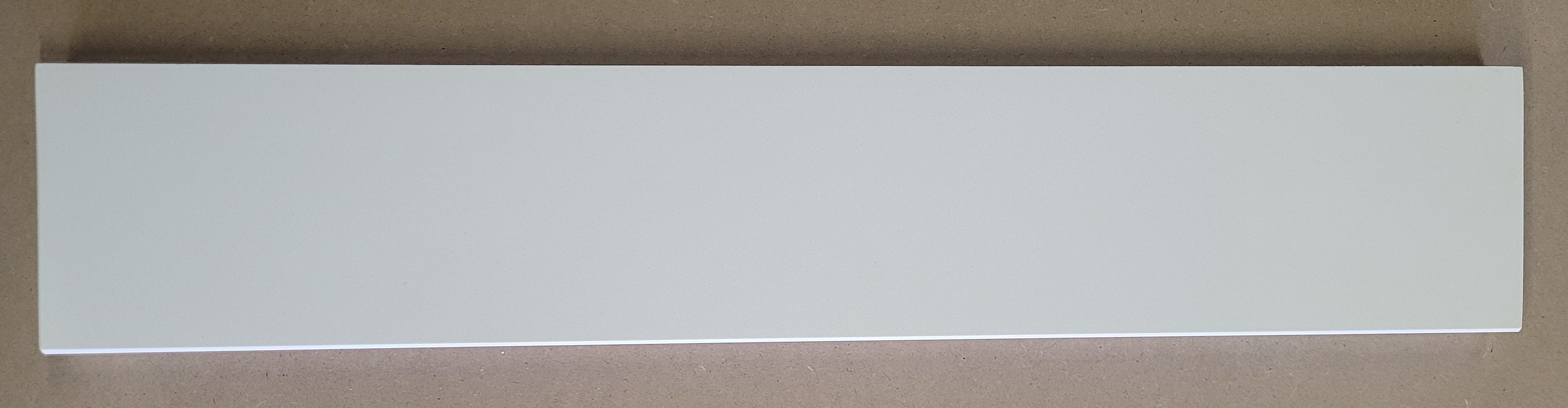 Premium White Quartz Kitchen Sidesplash - Waterproof & Heat Resistant Backsplash Panel for Modern Kitchens & Bathrooms