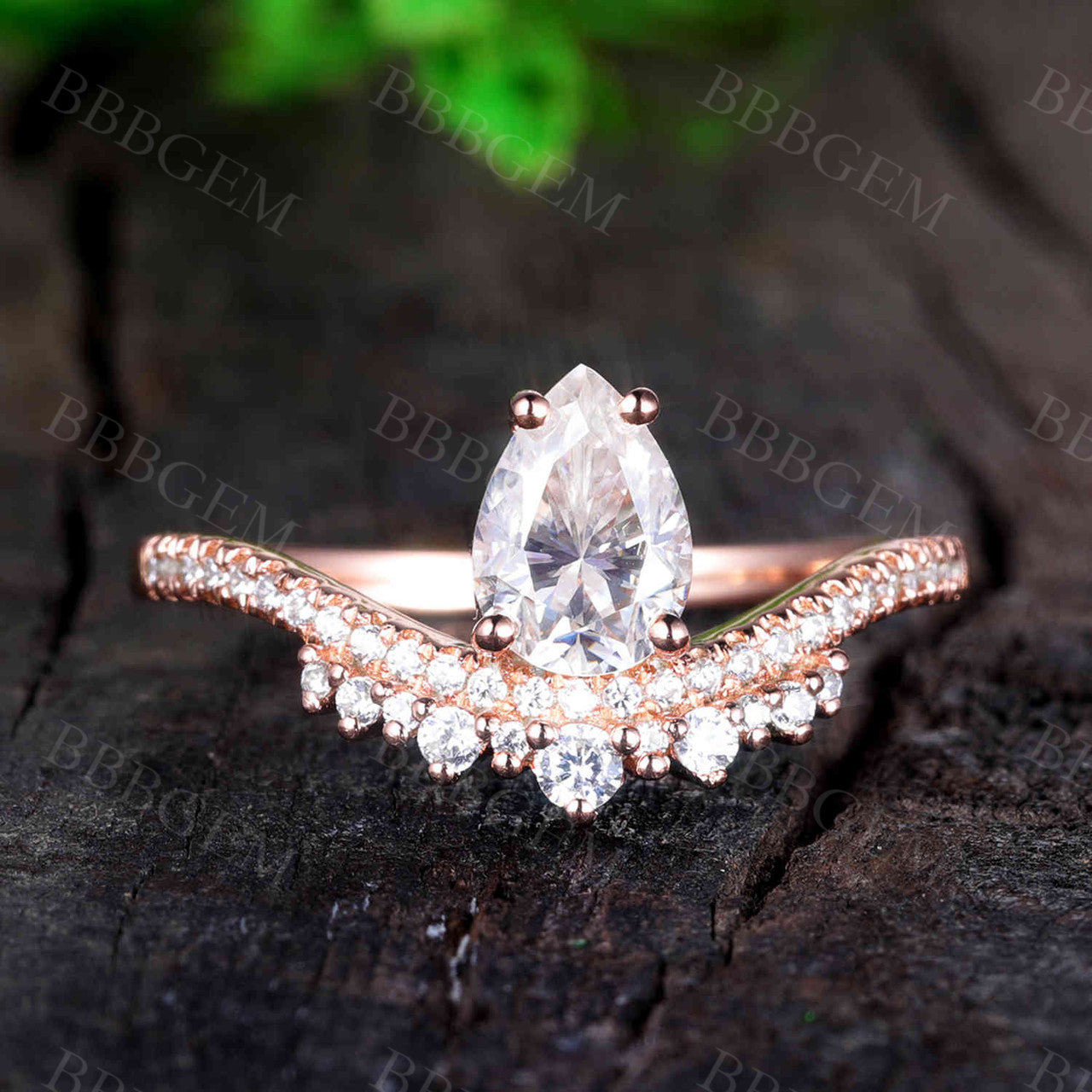 14K/18K Gold Art Deco Style Pear Shaped Moissanite Engagement Ring for Women - Elegant Vintage Wedding Jewelry Gift for Bride, Anniversary & Proposal