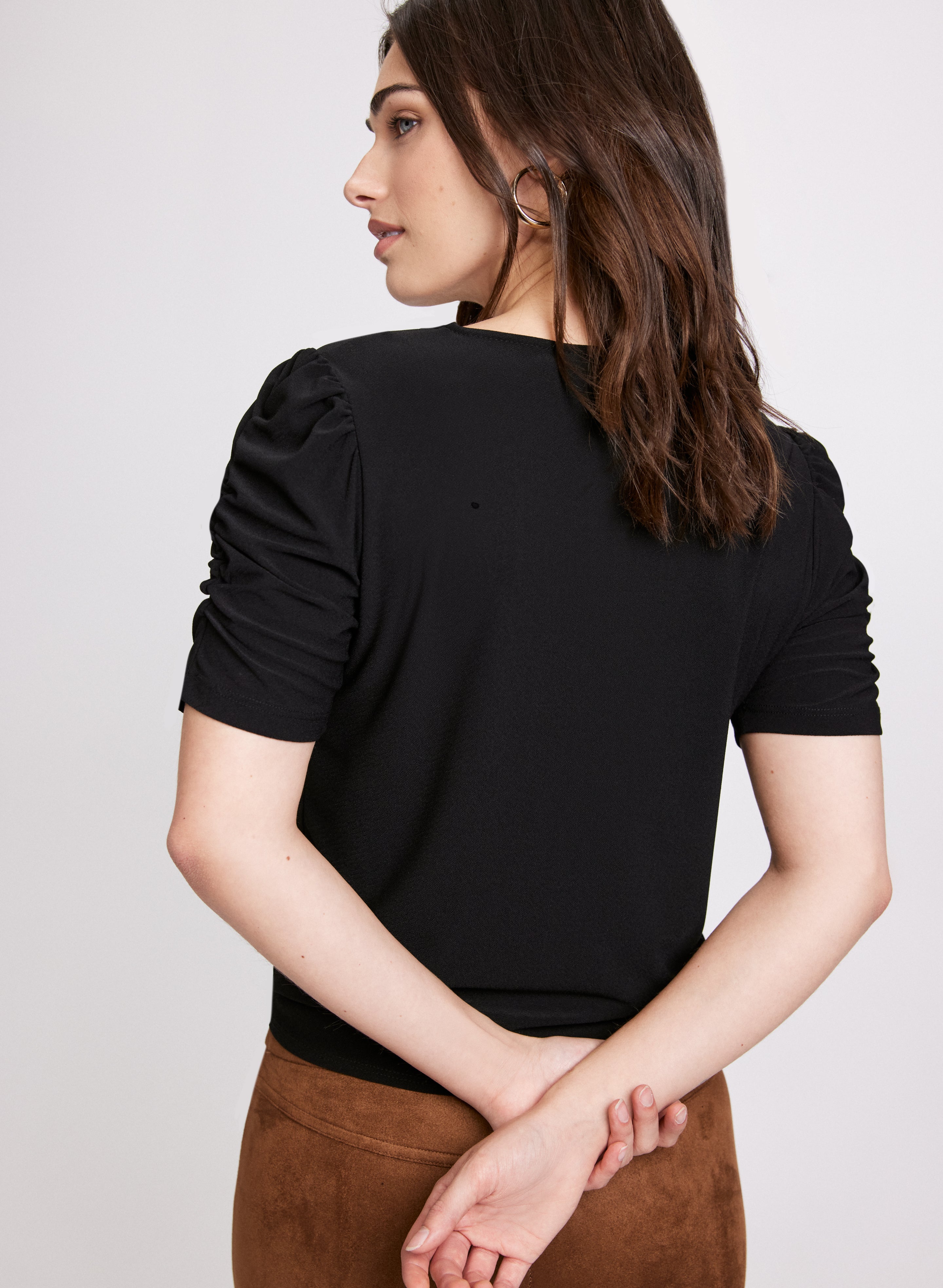 Button Front Shirred Sleeve Blouse - Women's Flowy Boho Chic Tops for Casual Outings & Summer Vacations