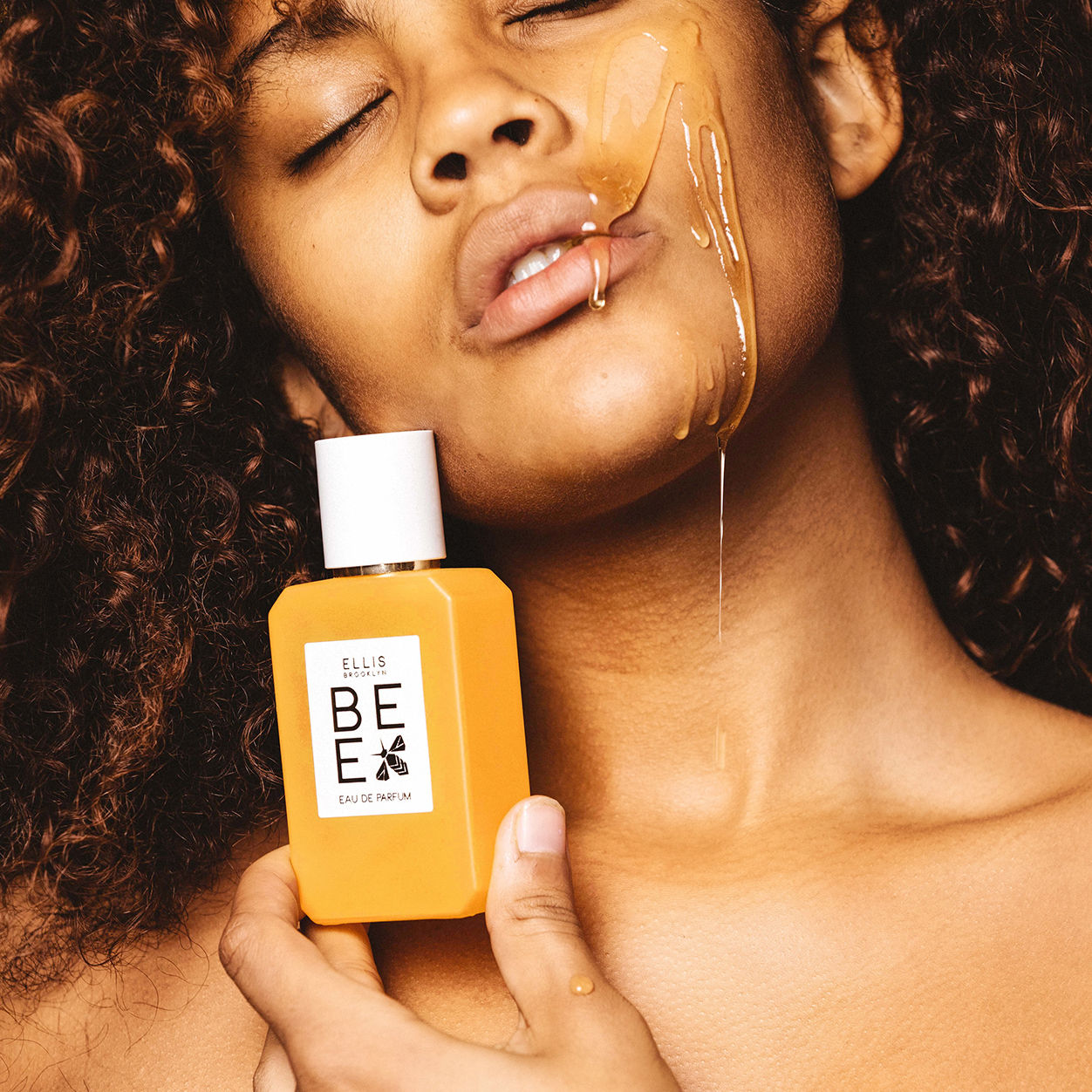 Bee Eau de Parfum for Women - Long Lasting Floral Honey Fragrance - Perfect for Daily Wear, Date Nights & Special Occasions