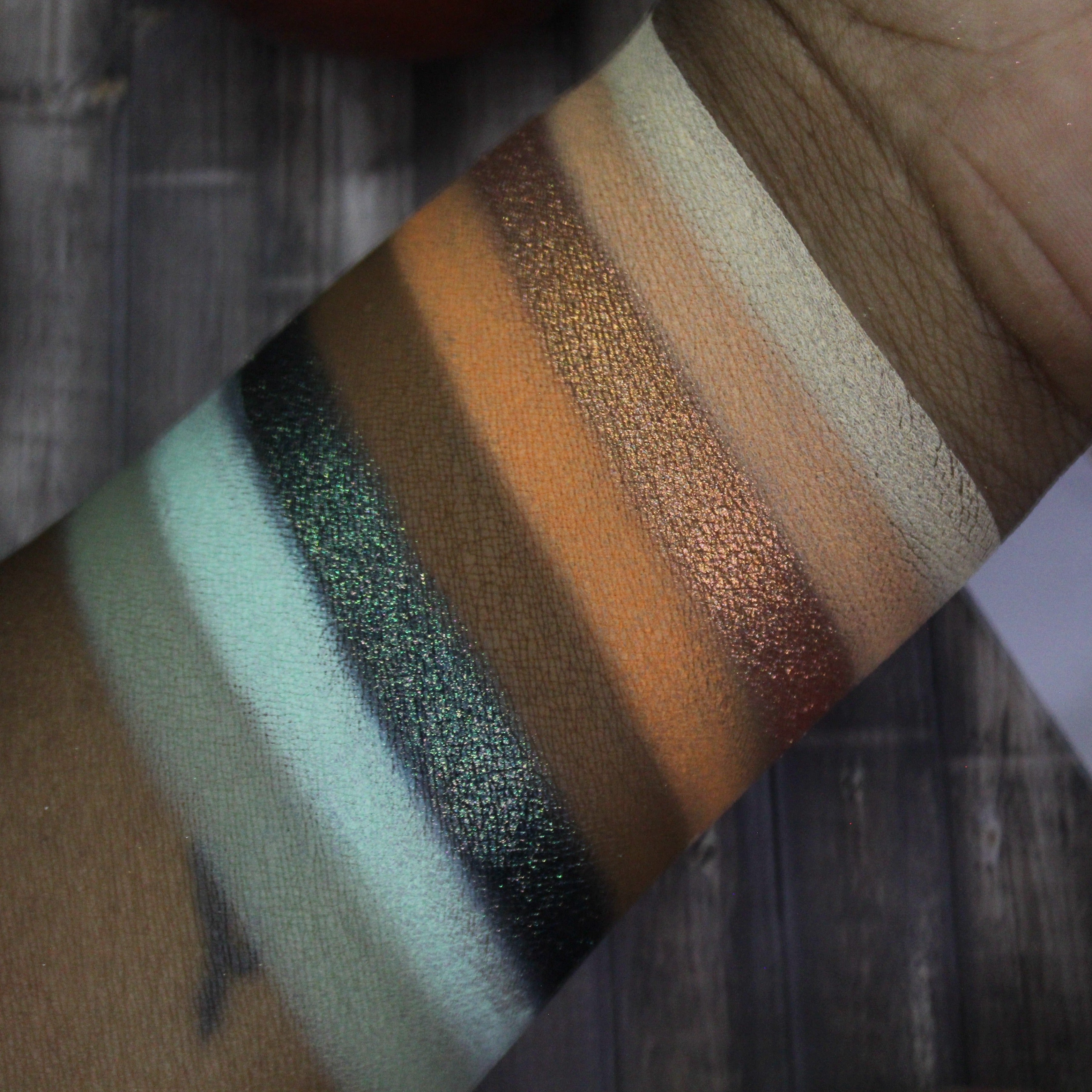 Peach Perfect Eyeshadow Palette - 12 Highly Pigmented Matte & Shimmer Shades for Day & Night Makeup Looks | Vegan & Cruelty-Free