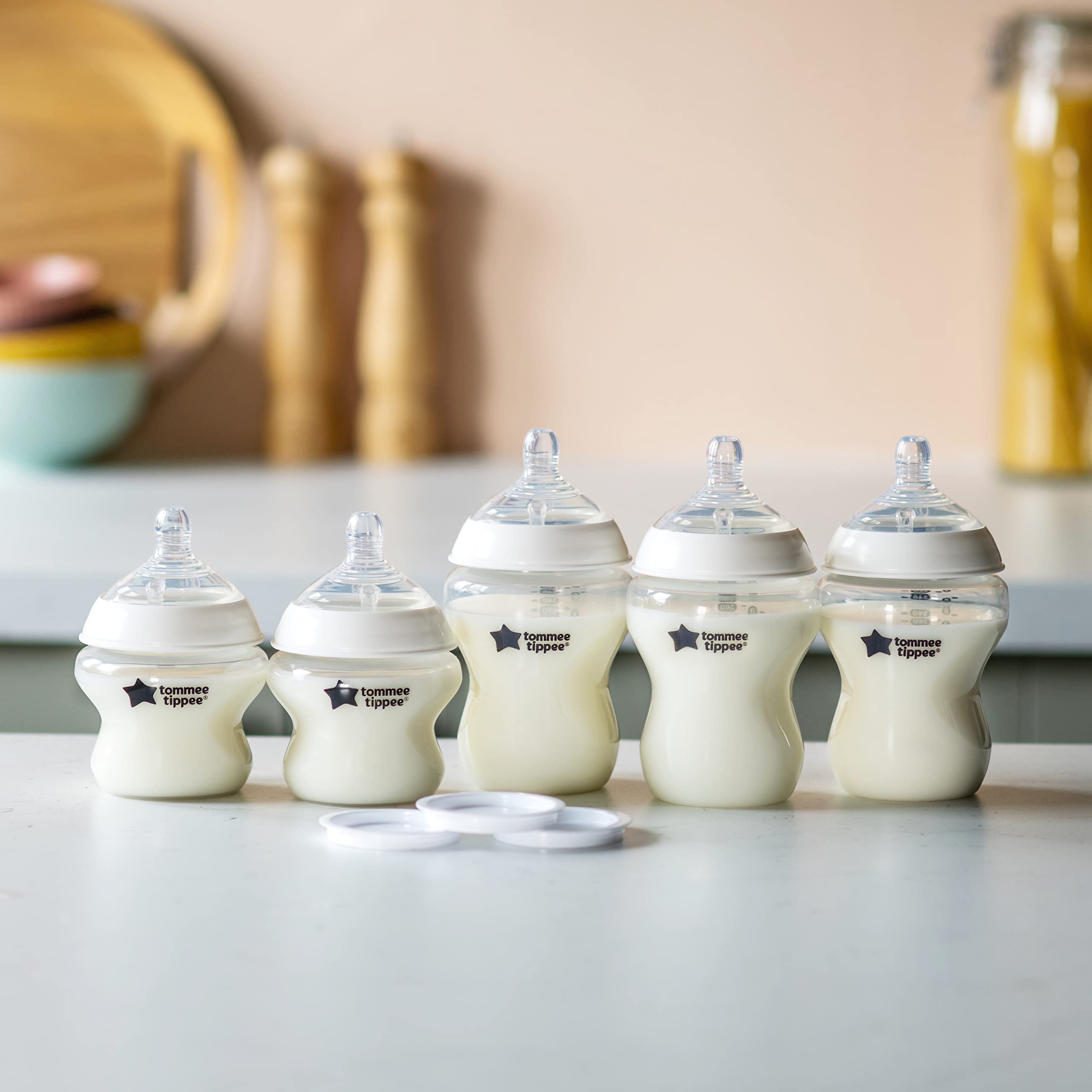 Tommee Tippee First Baby Bottle Gift Set - Anti-Colic Bottles with Breast-like Nipples & Travel Lids for Newborns | Perfect Baby Shower Gift & Travel Feeding Solution