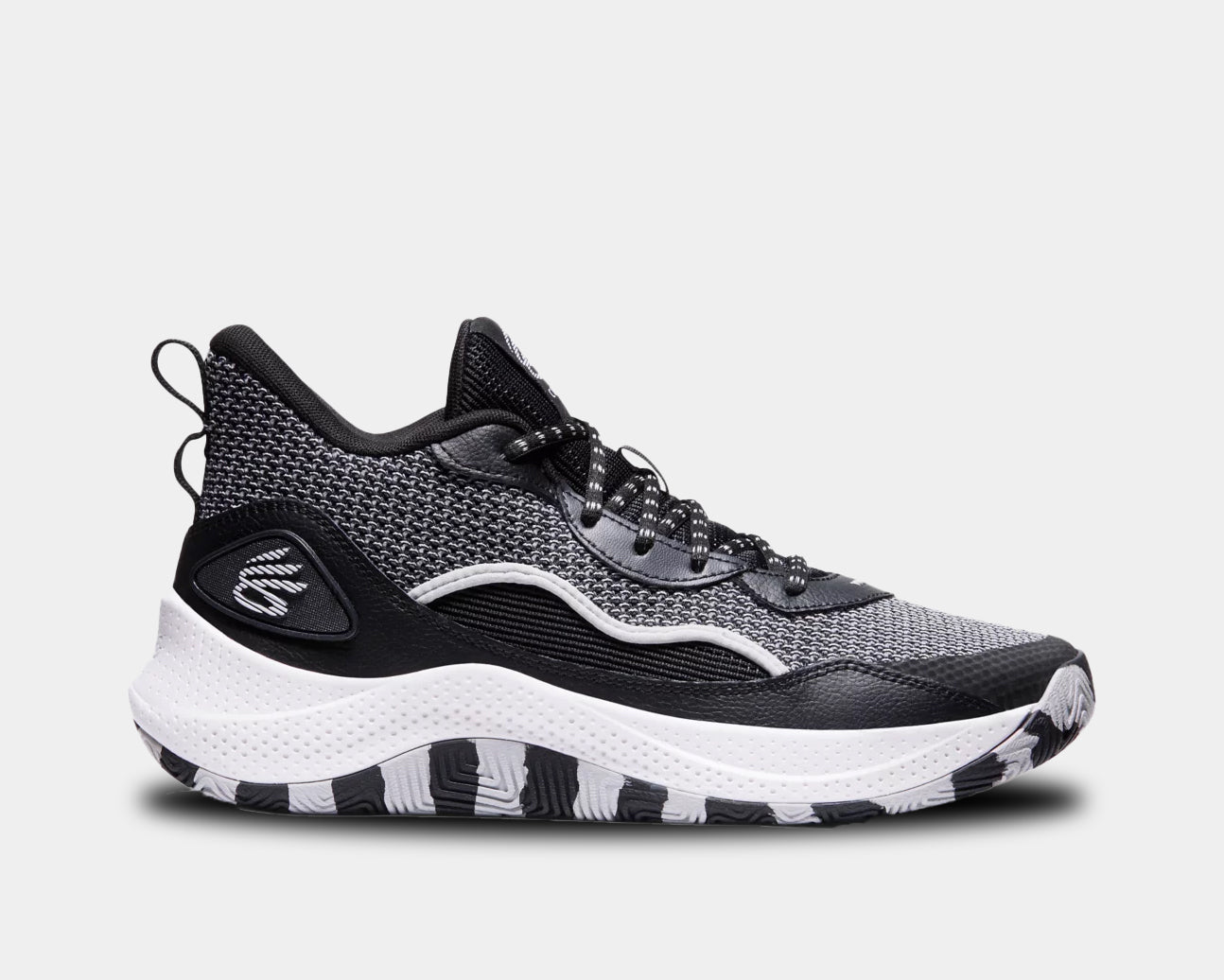 Curry 3Z 24 Basketball Shoes for Men - High Performance Basketball Sneakers for Indoor & Outdoor Courts - Perfect for Training, Games, and Streetwear Fashion