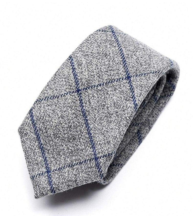 Vintage Heirloom Silver Blue Checked Necktie for Men | Classic Formal Silk Tie for Weddings, Business Meetings & Special Occasions