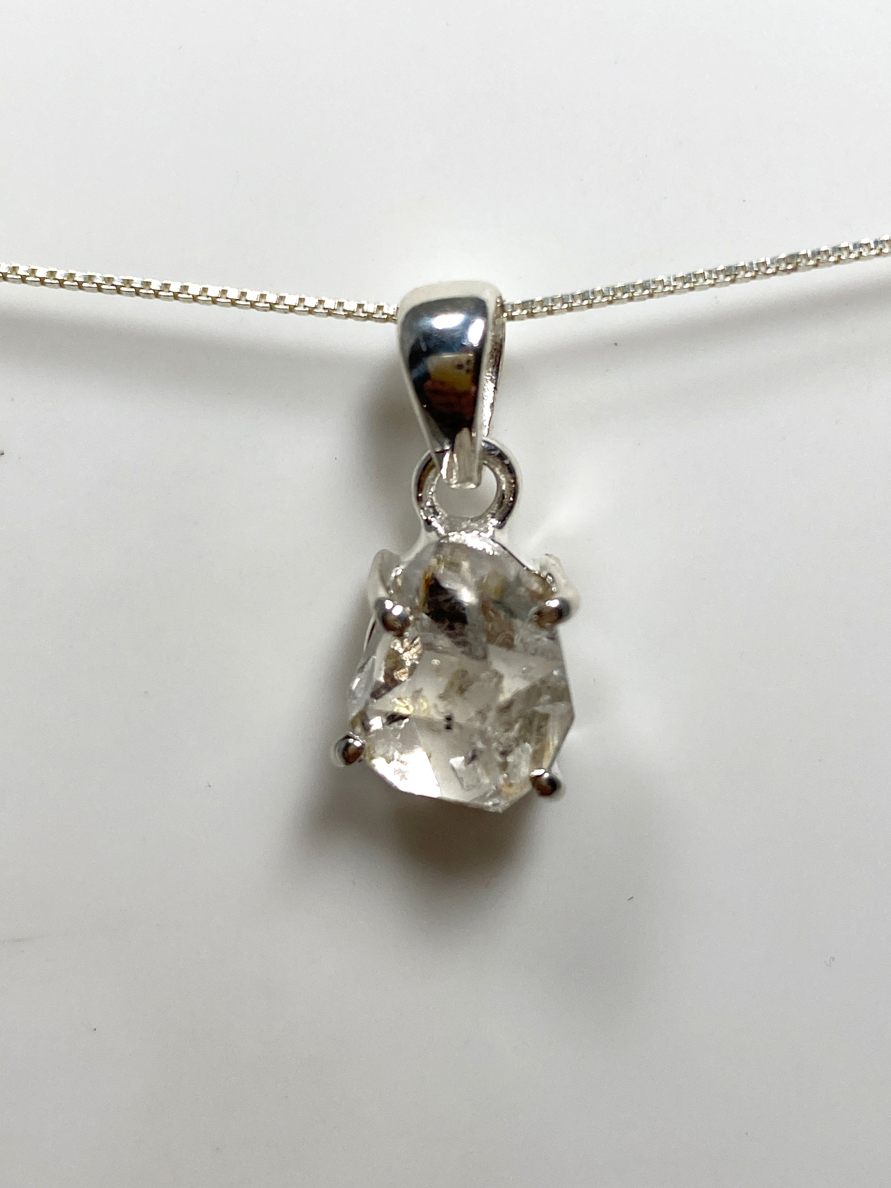 Natural Diamond Quartz Raw Crystal Pendant Necklace PPGJ781 - Elegant Jewelry for Women, Perfect for Gifts, Parties & Everyday Wear