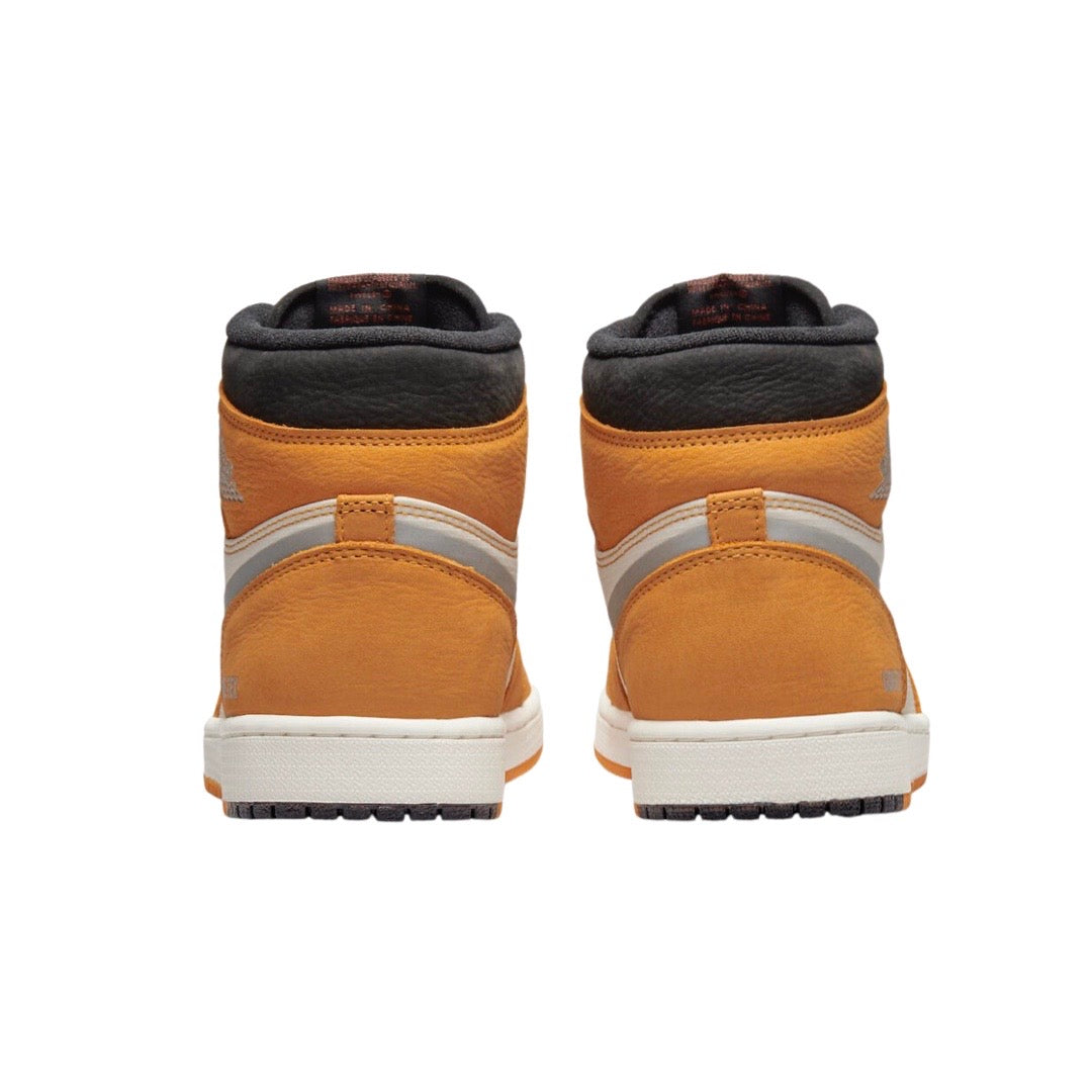 Air Jordan 1 Element GORE-TEX Light Curry Sneakers - Waterproof High-Top Basketball Shoes for Men - Perfect for Rainy Weather & Urban Streetwear Fashion