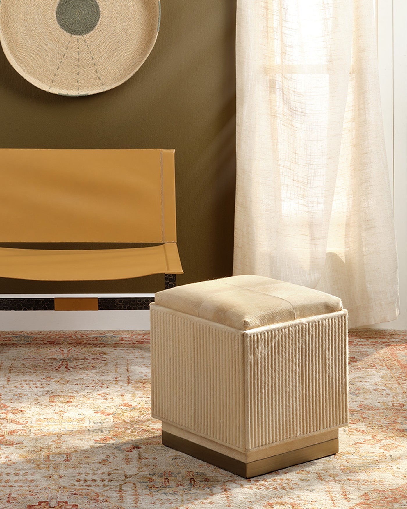 Easton Ottoman Tan - Stylish and Comfortable Footrest Pouf for Living Room, Bedroom, or Office - Perfect for Relaxing, Reading, or Extra Seating