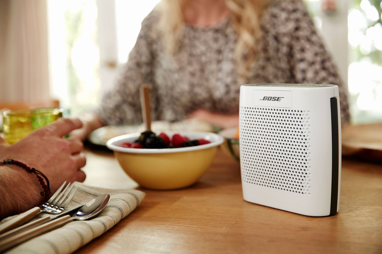 Bose SoundLink Color Bluetooth Speaker (White) - Certified Refurbished | Portable Wireless Speaker for Outdoor, Travel, Home & Party Use