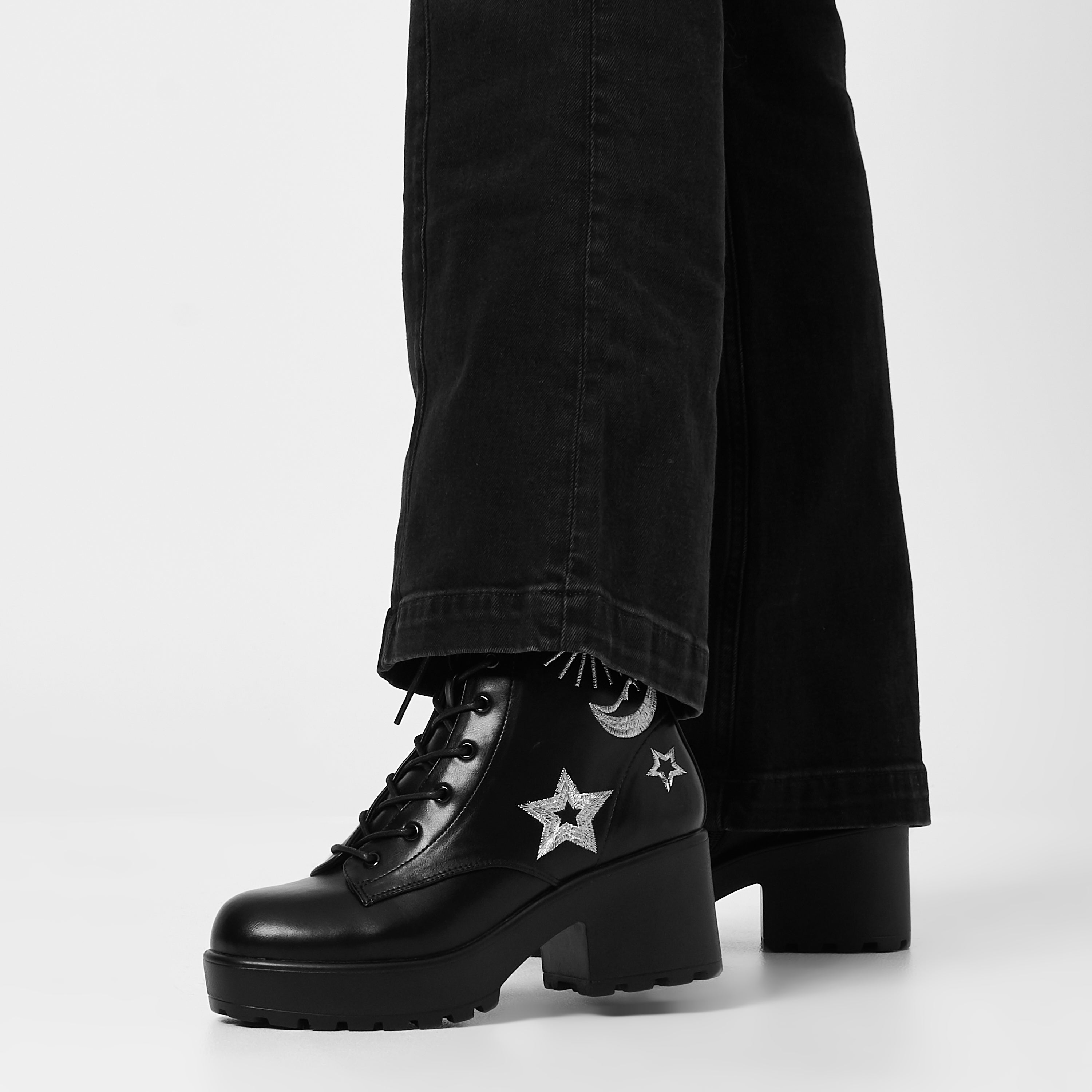 Astro Silver Star & Moon Chunky Boots for Women - Trendy Platform Ankle Boots with Celestial Design, Perfect for Fall Winter Fashion, Outdoor Adventures & Festival Outfits