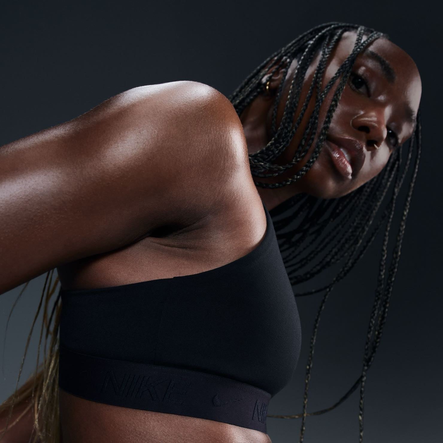 Nike Indy Light Support Sports Bra for Women - High Impact Workout, Running, Gym & Yoga - Comfortable & Breathable Activewear for Fitness & Training
