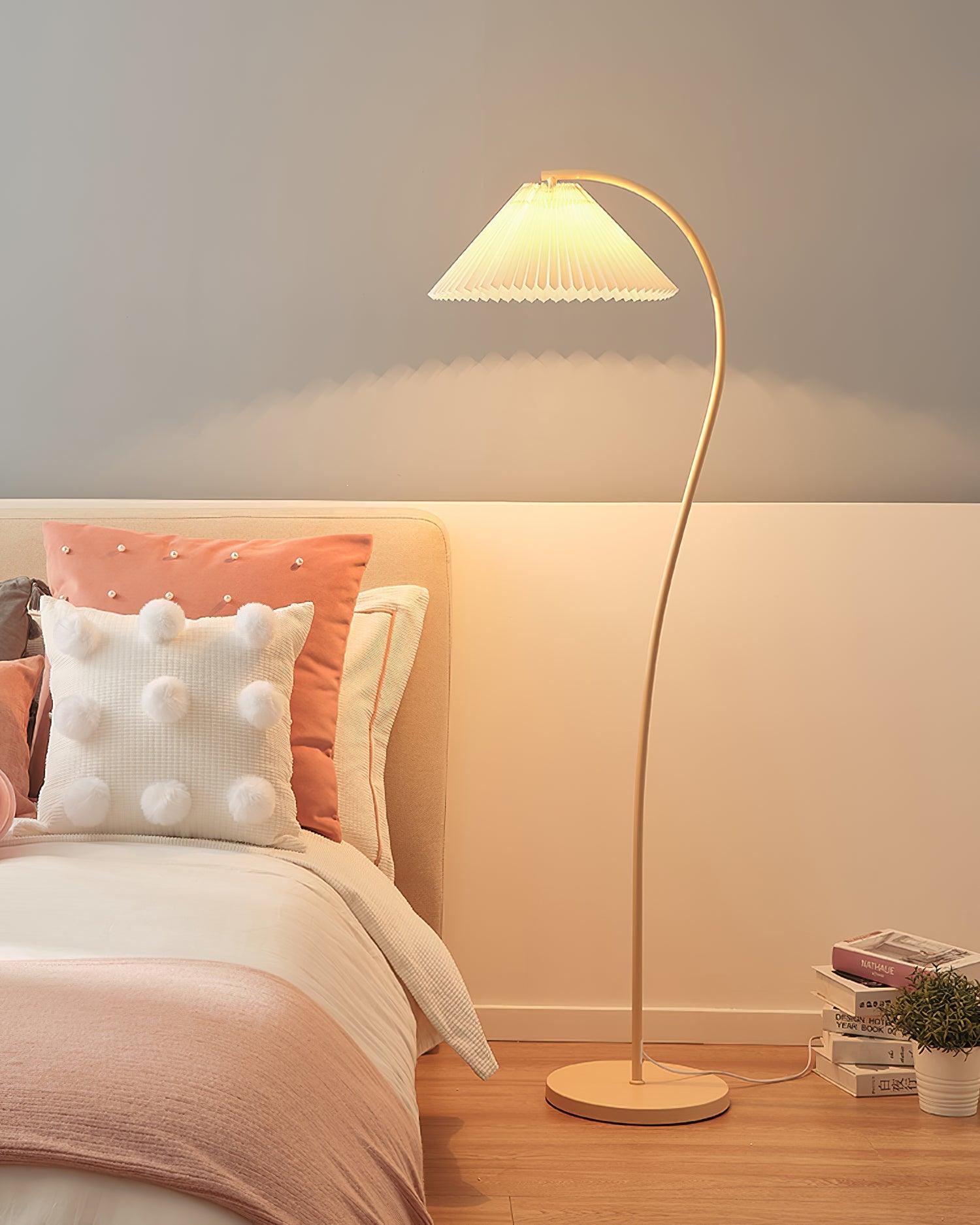 Crescini Modern Pleated Floor Lamp - Adjustable Height Standing Light for Living Room, Bedroom & Office - Soft Ambient Lighting for Reading & Relaxation