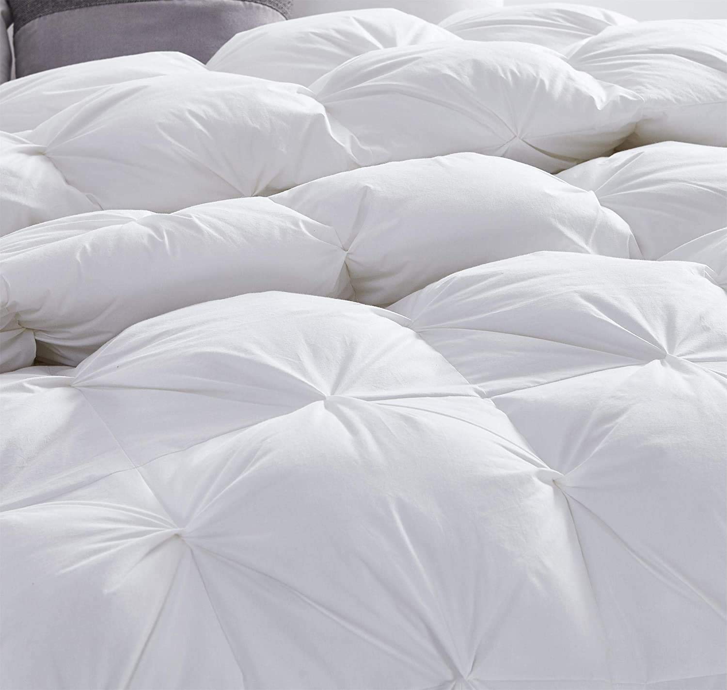 Luxury 5-Piece 100% Egyptian Cotton Pintuck Comforter Set - 400 Thread Count, 300 GSM Ultra Soft Bedding with Pinch Pleat Design (Queen Size, White) - Perfect for Master Bedroom, Guest Room & Hotel Decor