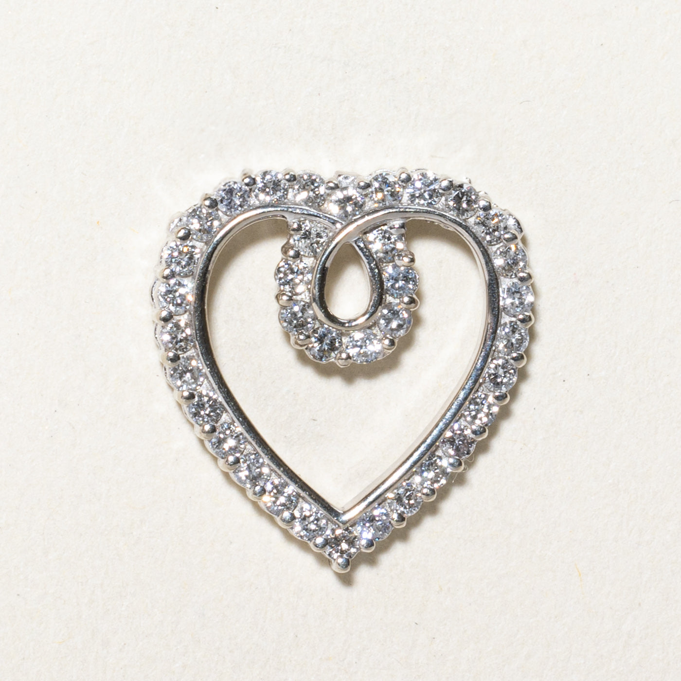 0.72 Carat Diamond Open Heart Pendant Necklace - Elegant 14K Gold Jewelry for Women - Perfect Gift for Anniversary, Valentine's Day & Special Occasions