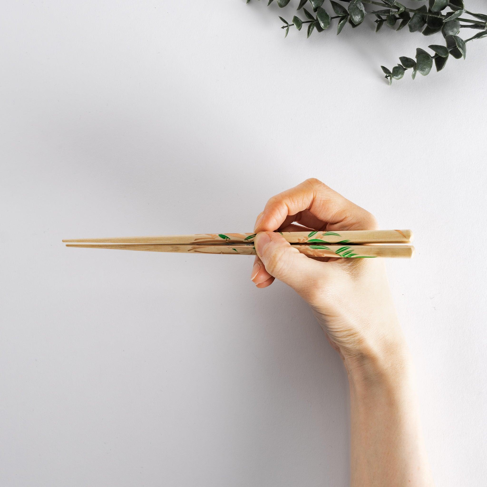 Premium Wisteria and Bamboo Chopsticks Set - Handcrafted Japanese Style Wooden Utensils for Sushi, Asian Cuisine & Home Dining