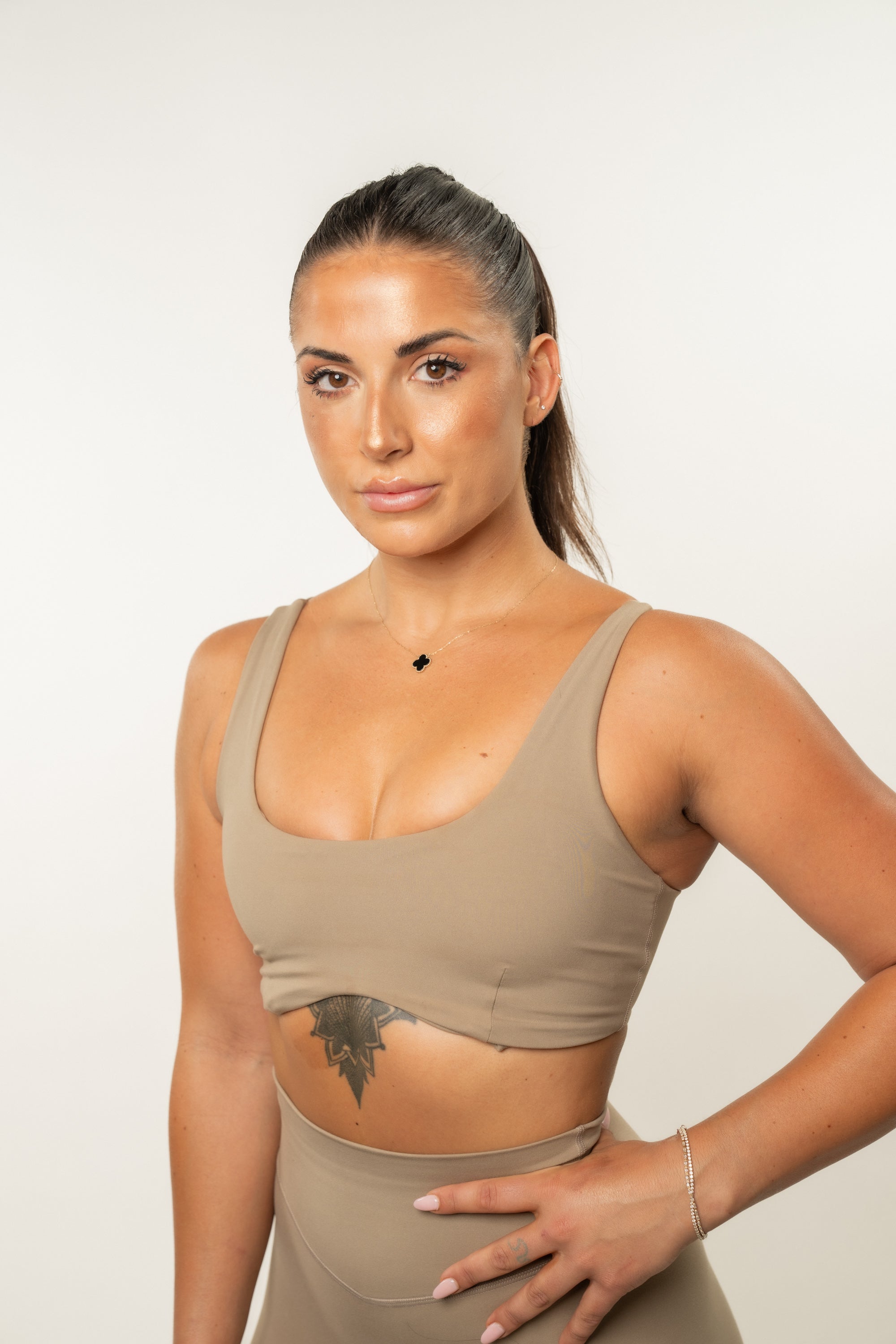 Sculpt Contour Sports Bra for Women - High Support Workout Top for Running, Yoga & Gym - Seamless Comfort & Breathable Fabric