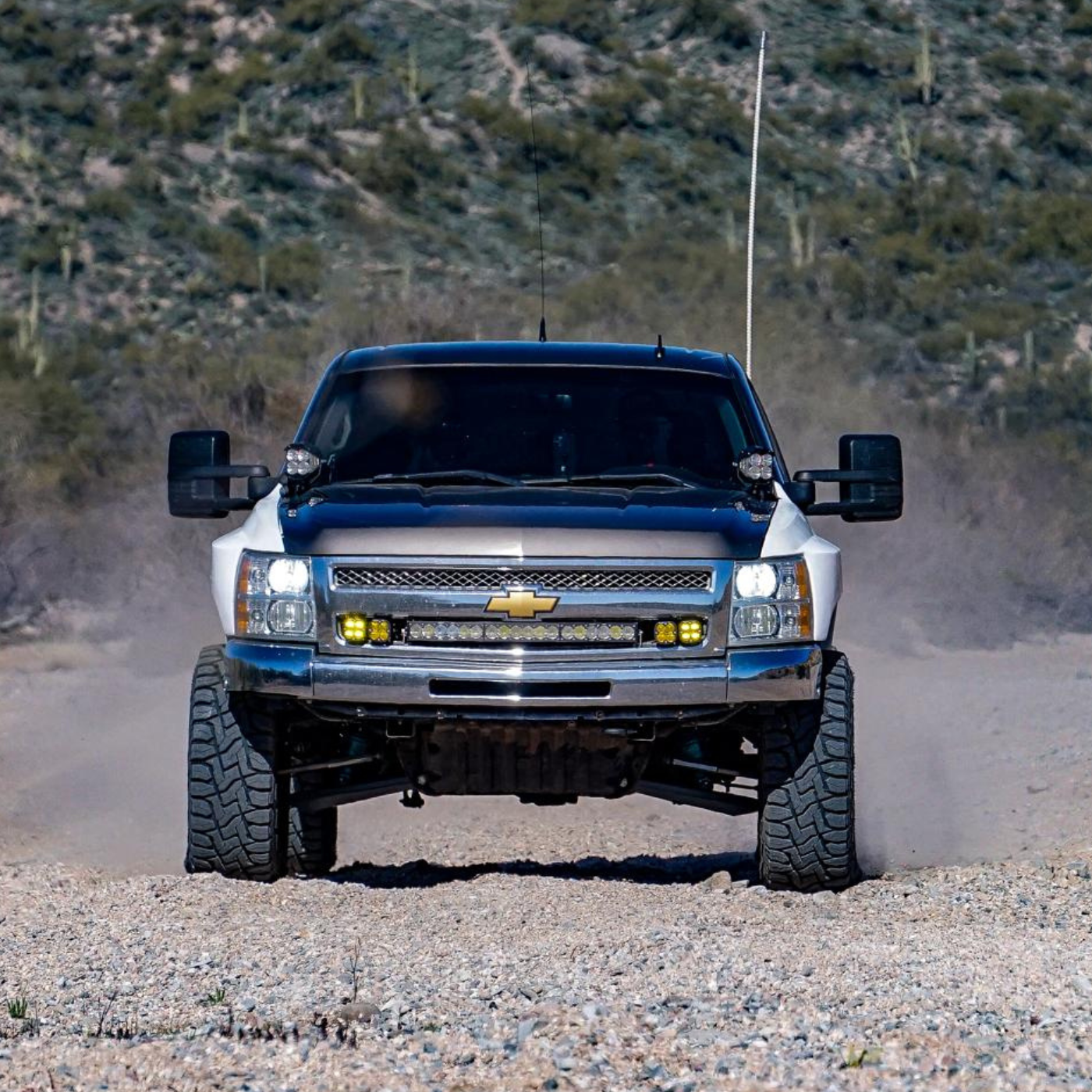 2007-2013 Chevrolet Silverado Fiberglass Fender Replacement - Durable Aftermarket Truck Body Parts for Off-Road & Custom Builds