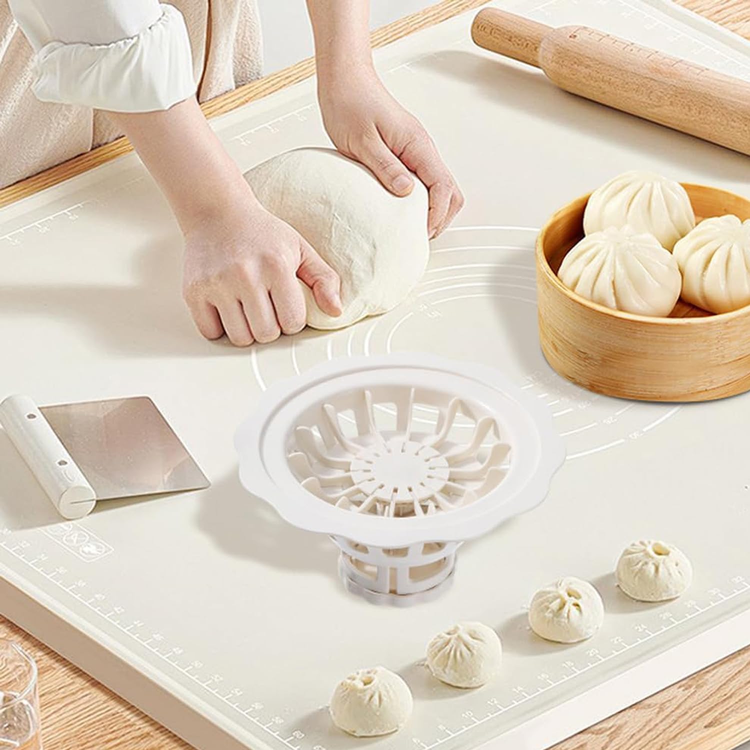 2025 New Siomai Maker & Dumpling Mold - Homemade Bao Buns Molder Kitchen Tool for Beginners | Flower Shaped Bun & Momo Maker | Perfect for Asian Cooking, Meal Prep & Party Snacks (White)