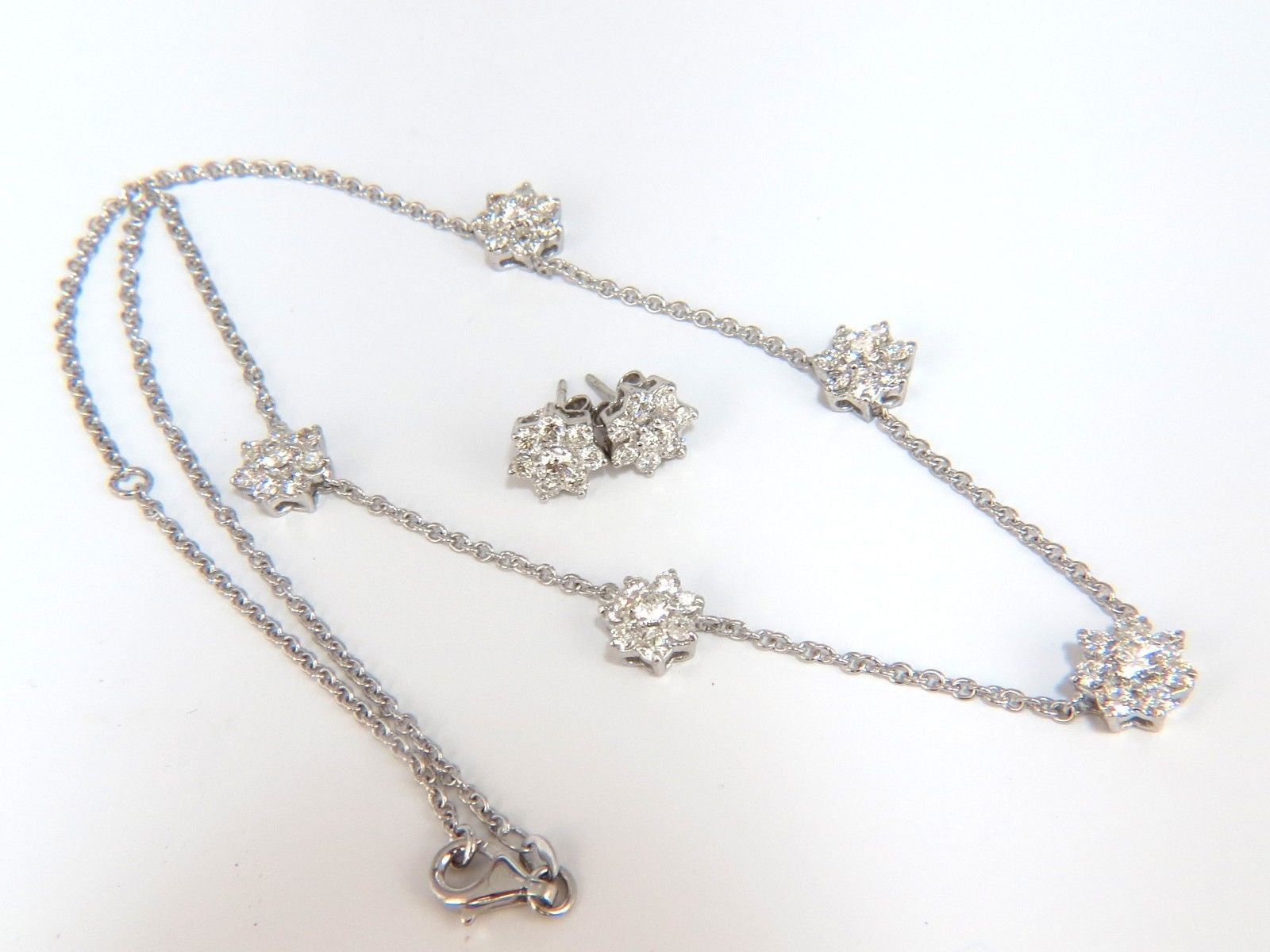 5.50CT Natural Diamond Floating Cluster Earrings & Necklace Set in 18K Gold - Elegant Jewelry for Weddings, Parties & Special Occasions