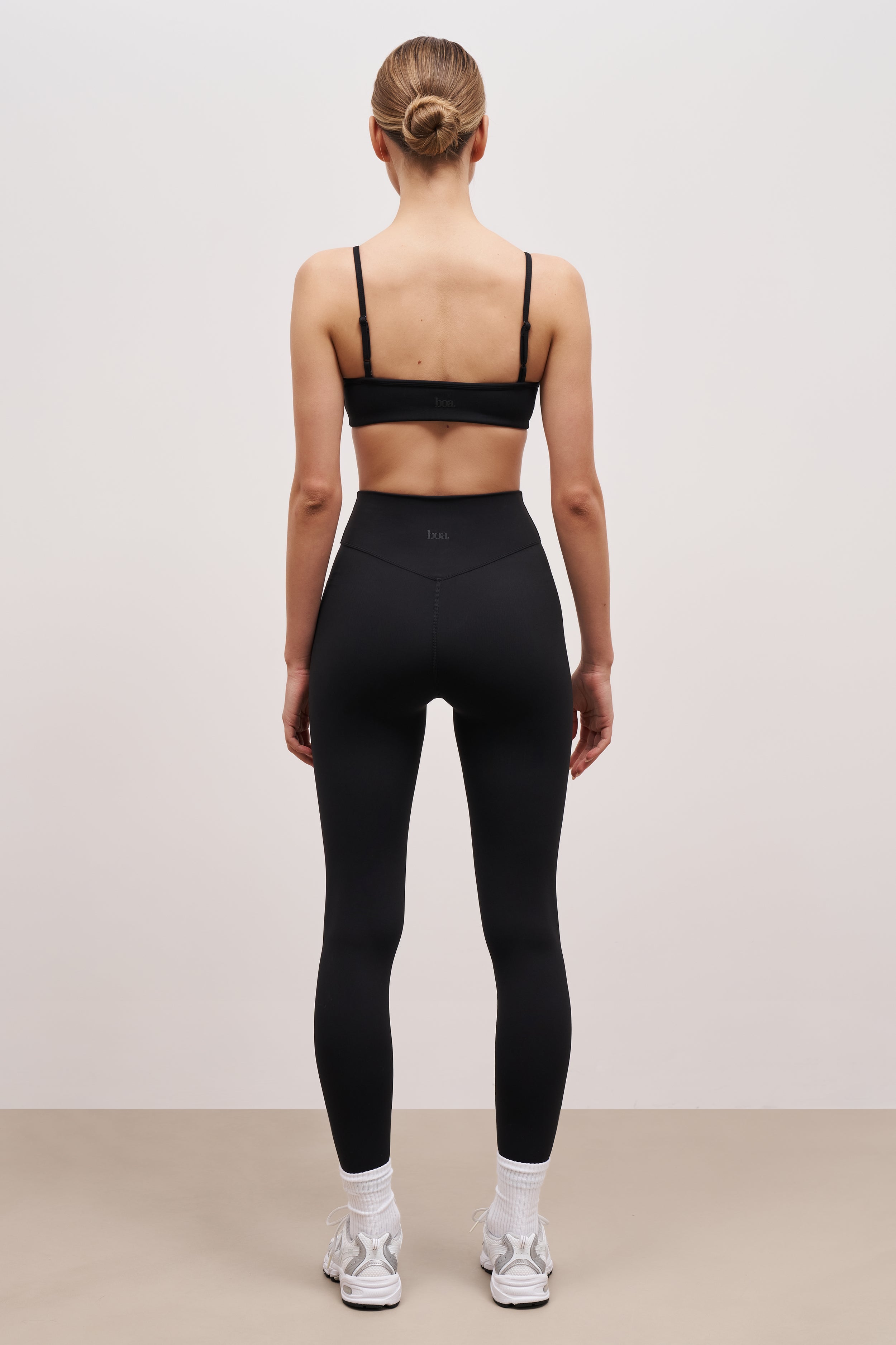 Base Sculpting Cami Bra - Seamless Shapewear for Women - Black - Perfect for Layering, Everyday Wear & Special Occasions