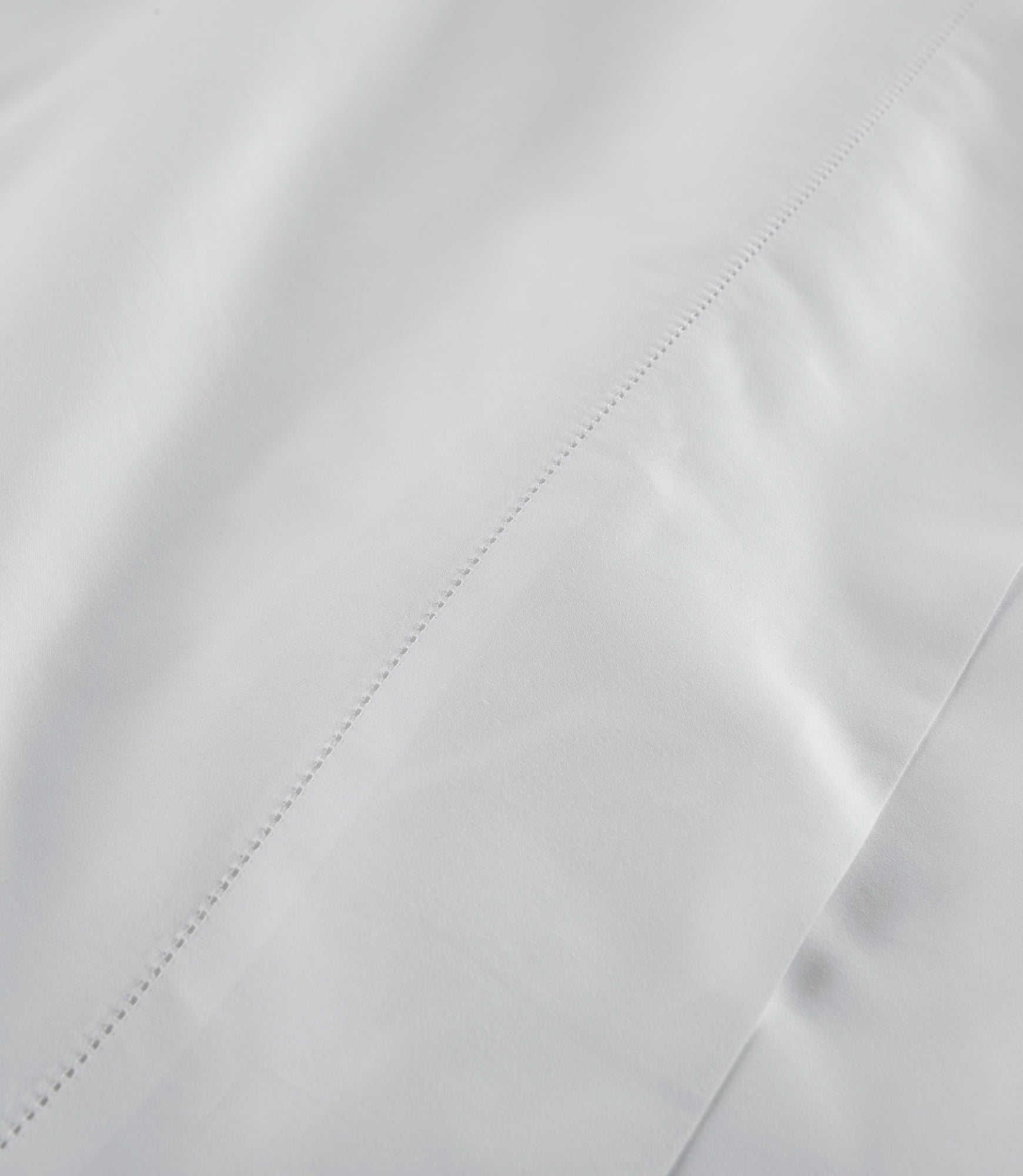 Premium Bedding Bundle Set - Soft & Comfortable Sheets, Pillowcases & Duvet Cover - Perfect for Master Bedroom, Guest Room & Cozy Home Decor