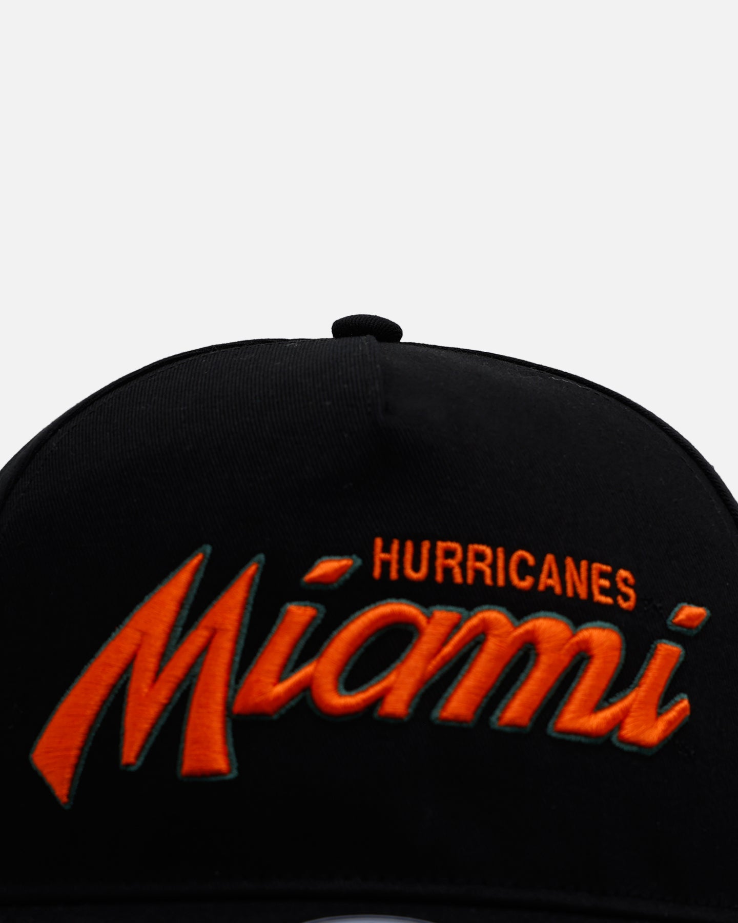 47 Brand Miami Hurricanes 'Black Dome Script' Snapback Hat - Adjustable 47 Hitch Back Closure - Official NCAA College Team Cap for Men & Women - Perfect for Game Day, Sports Events and Streetwear Fashion