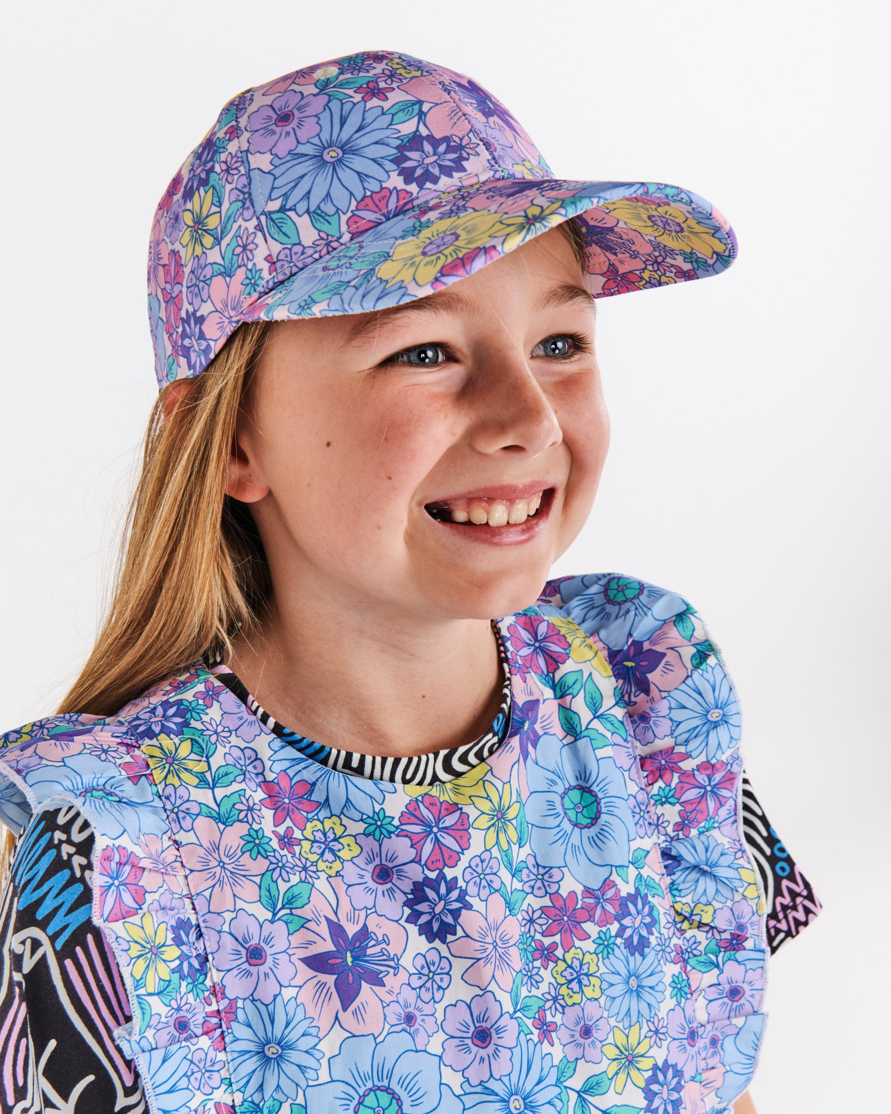 Bunch Of Fun Peak Cap - Stylish Adjustable Baseball Hat for Men & Women - Perfect for Outdoor Activities, Sports, and Casual Wear