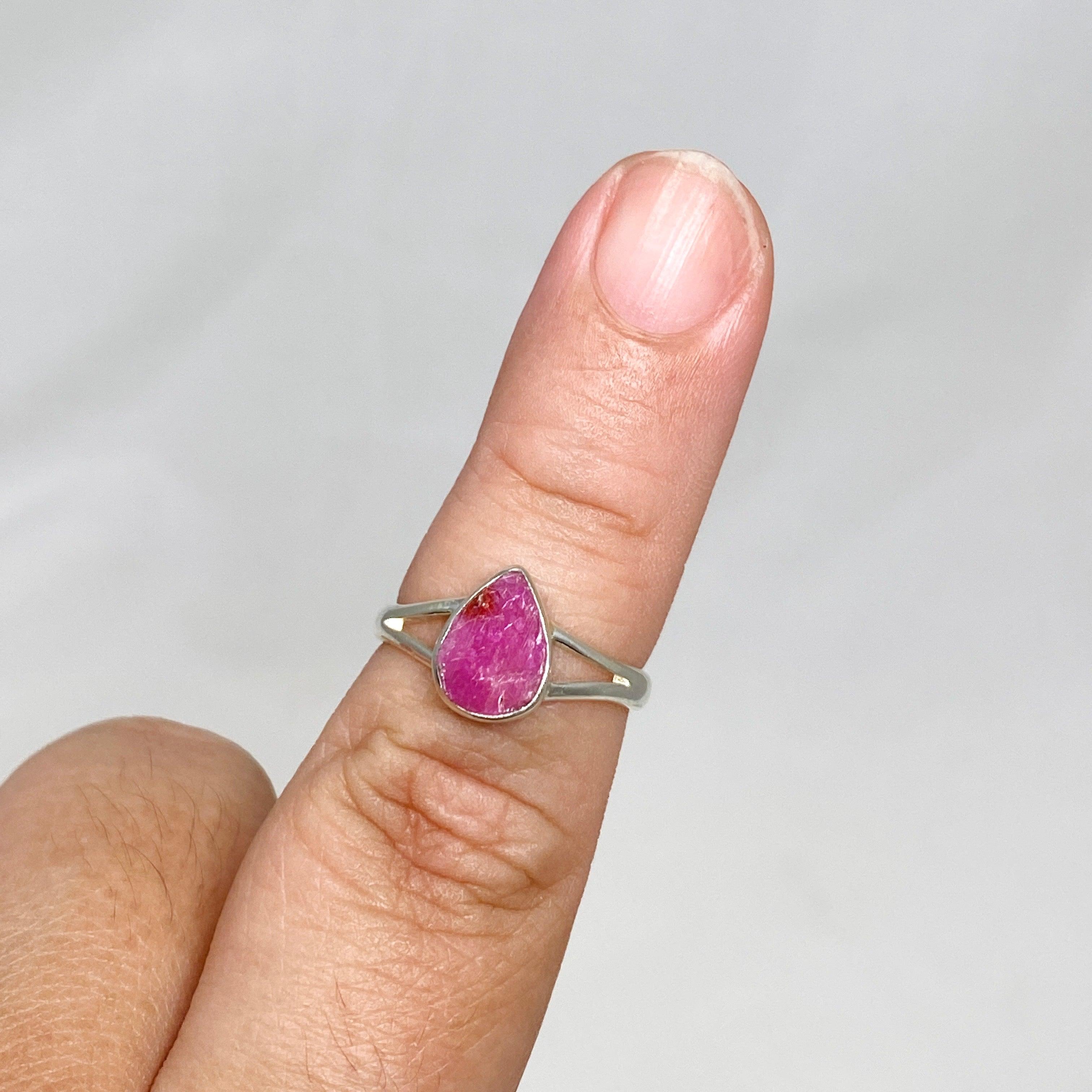 Natural Raw Ruby Teardrop Ring - 925 Sterling Silver Handmade Jewelry R3935 for Women, Gift for Her, Valentine's Day, Anniversary, Birthday, Party Wear, Boho Chic Style
