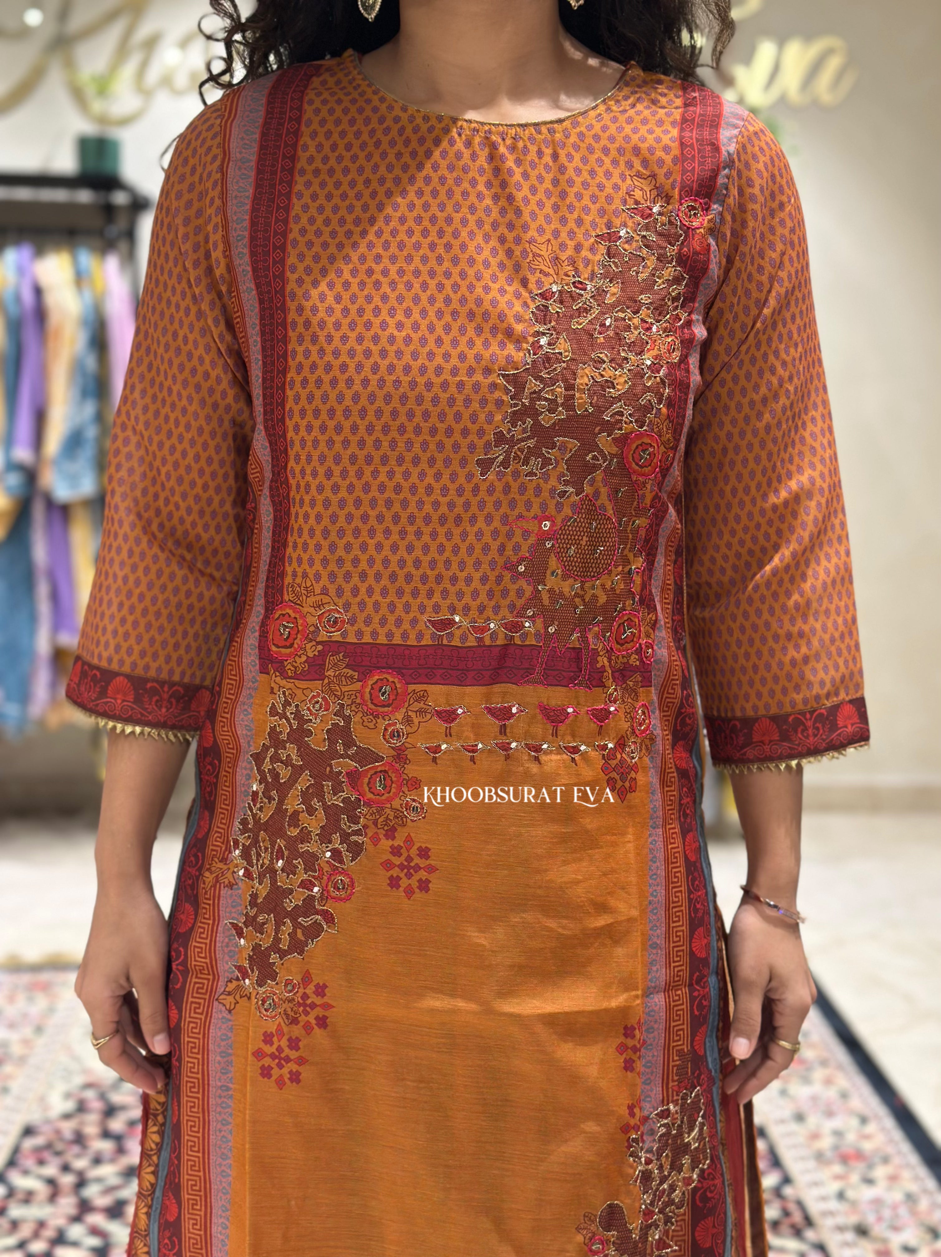 Stylish Kashmiri Red Kurta Set for Women - Traditional Indian Ethnic Wear for Festivals, Weddings & Special Occasions