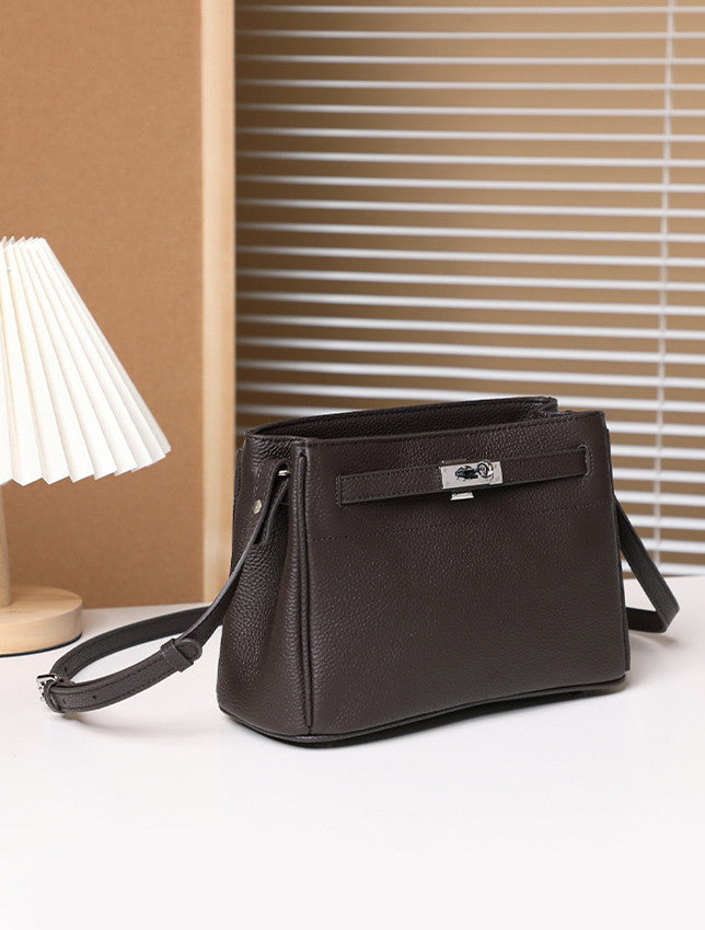 Stylish Small Square Shoulder Bag for Women - Trendy Crossbody Purse with Adjustable Strap - Perfect for Everyday Use, Travel & Shopping