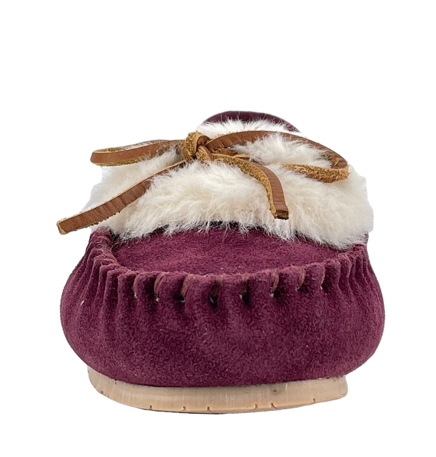 Clarks Women's Folded Tongue Suede Leather Moccasin Slippers ICH30746C - Plush Faux Fur Lining - Comfortable Indoor/Outdoor House Shoes for Women - Perfect for Lounging, Running Errands & Cozy Home Wear