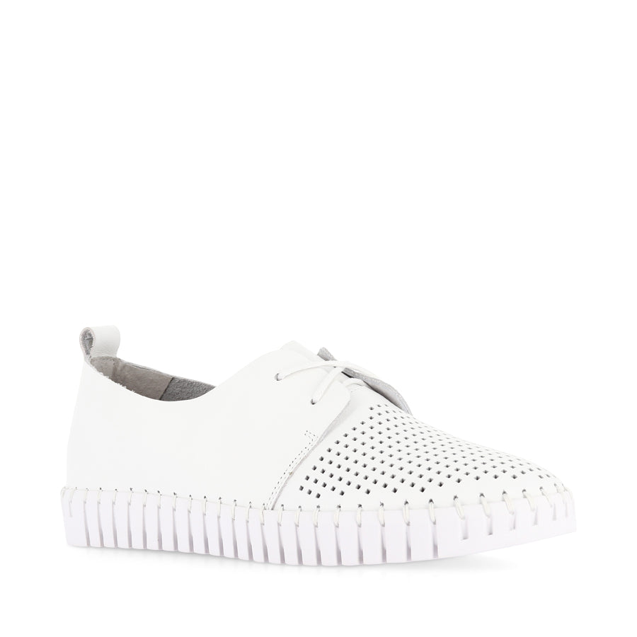 HUSTON White Leather Shoes for Women - Comfortable & Stylish Casual Sneakers - Perfect for Walking, Work, and Everyday Wear