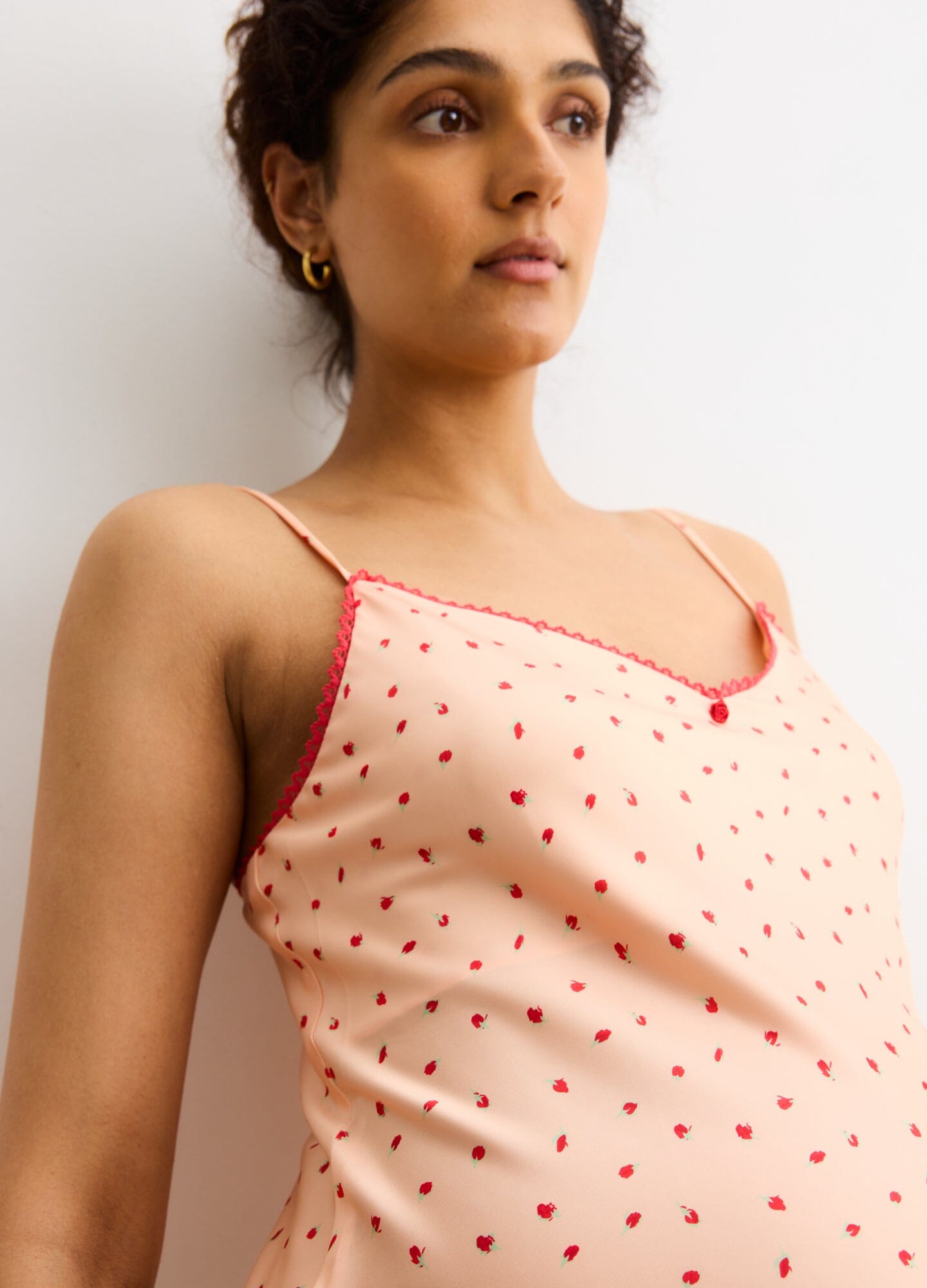 Roseberry Floral Slip Dress - Women's Summer Flowy Midi Dress with V-Neck & Adjustable Straps | Perfect for Beach Vacations, Date Nights & Garden Parties