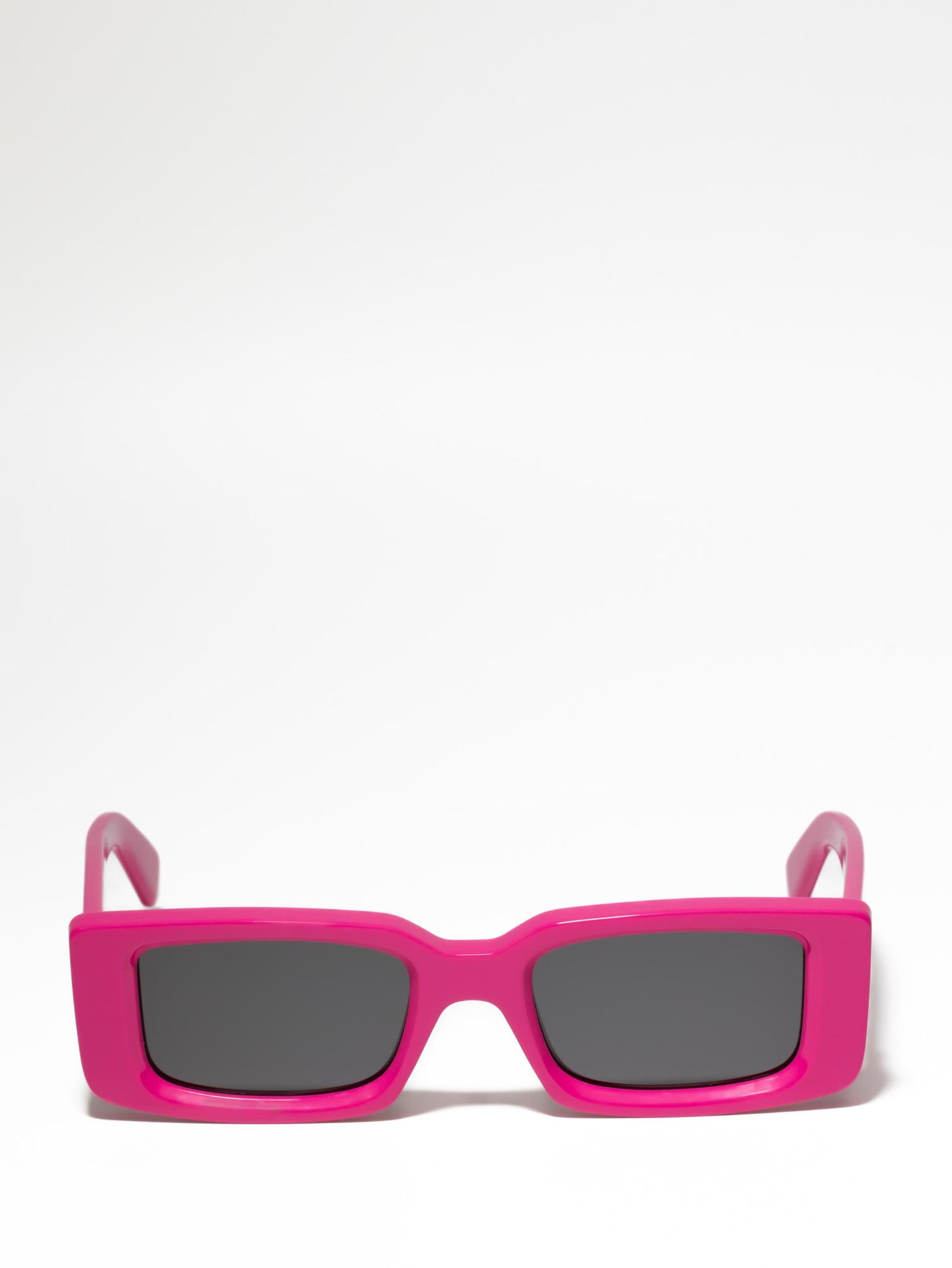 Arthur Pink - Premium Quality Apparel & Accessories for Men & Women | Perfect for Casual Wear, Work & Special Occasions