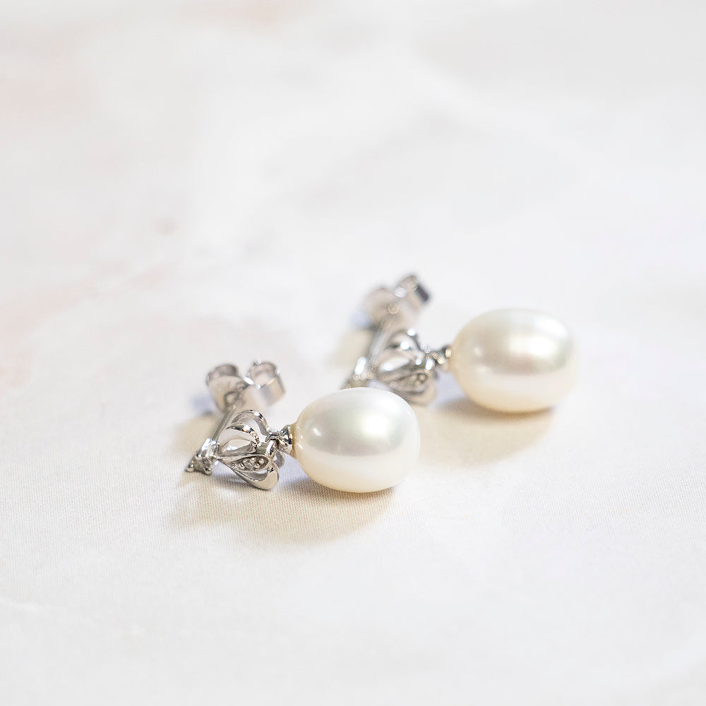 9ct White Gold Pearl and Diamond Stud Earrings for Women - Elegant Jewelry Gift for Wedding, Anniversary & Special Occasions