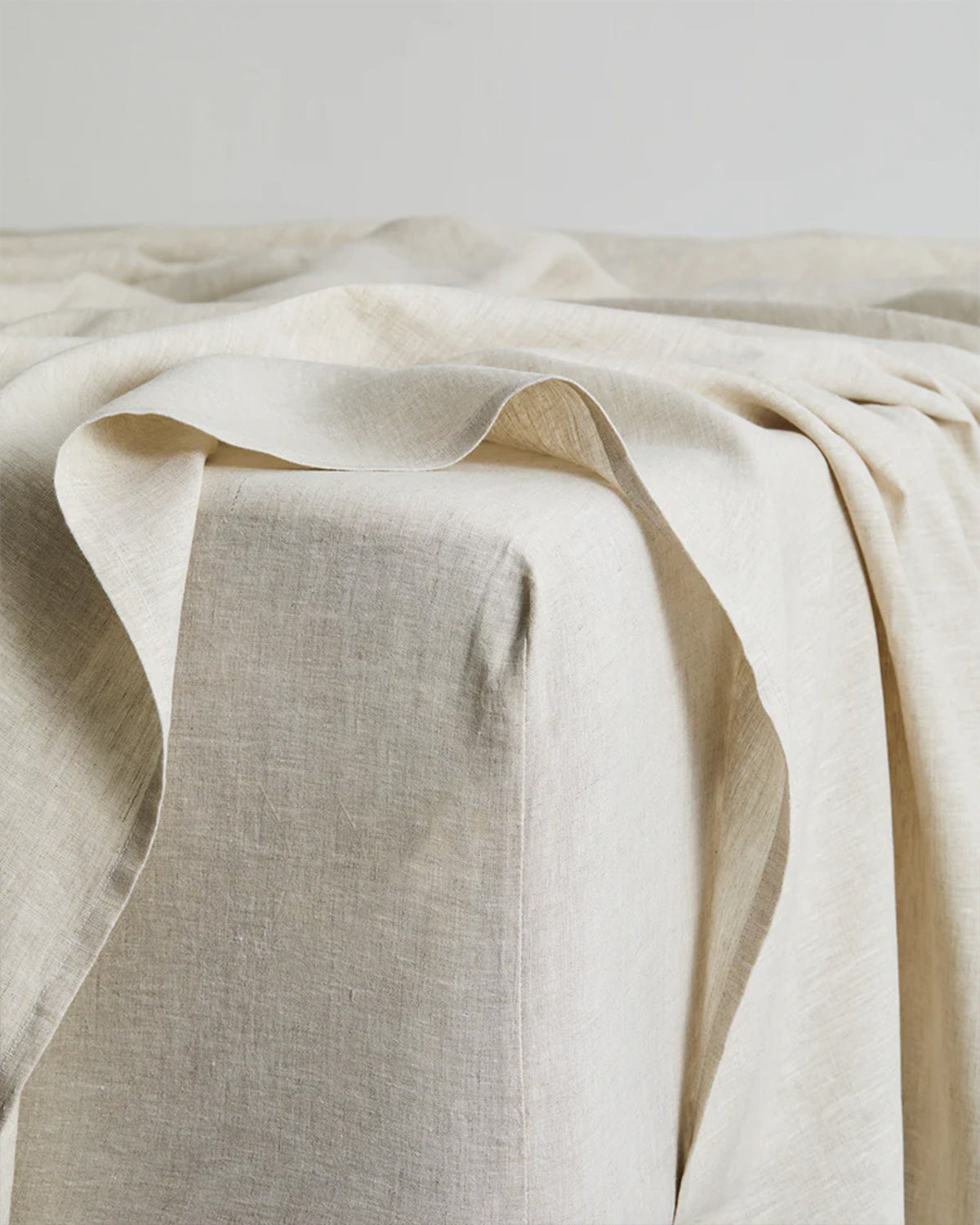 Charcoal & Oatmeal Quilt Bedding Set - Soft Cotton Comforter & Pillowcase Bundle for Cozy Bedroom Decor | Perfect for Master Bedroom, Guest Room & Dorm