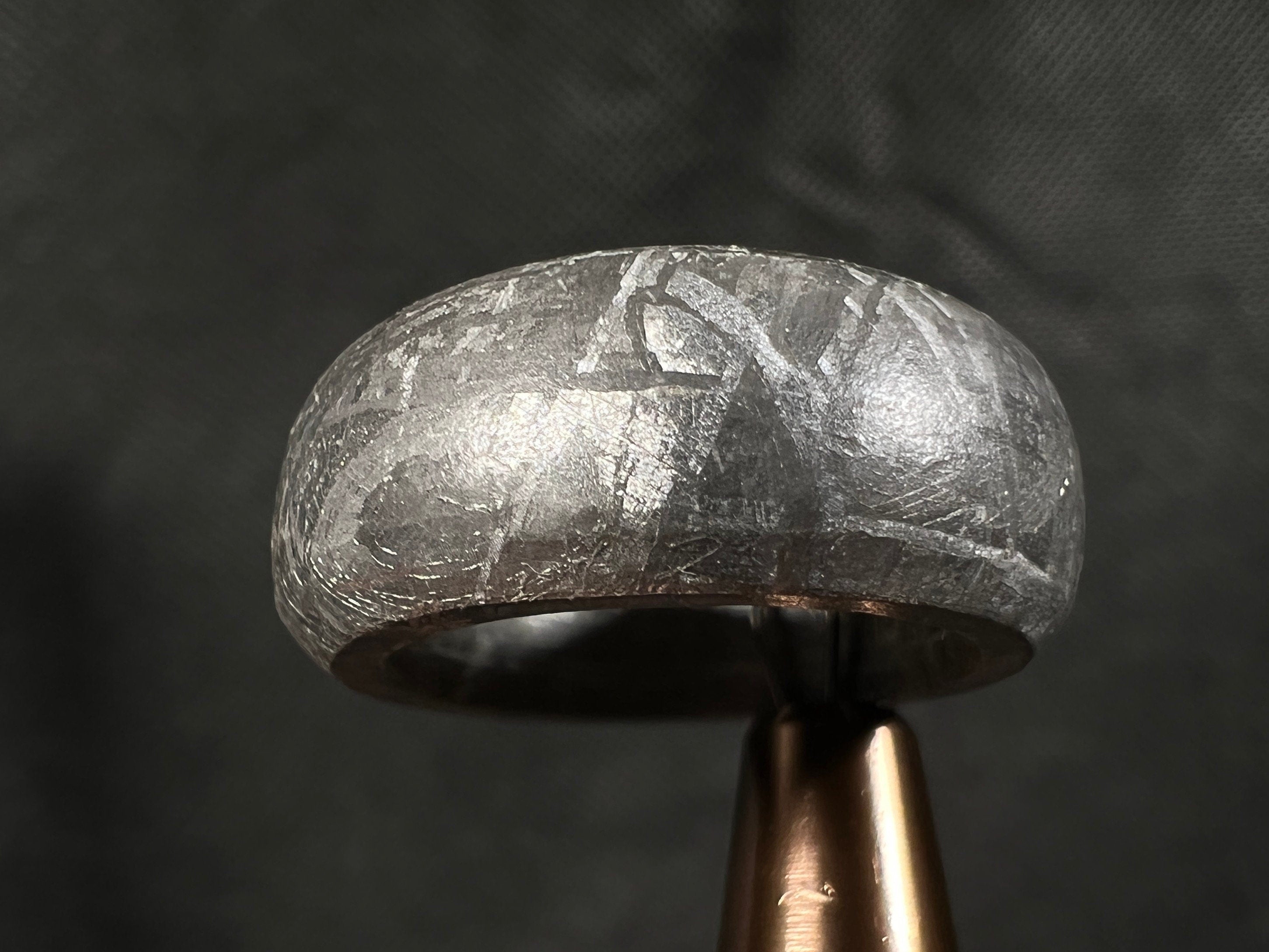 GIBEON Meteorite Ring Size 4.25 - Genuine Meteorite Wedding Band for Men & Women, Space Astronomy Jewelry with Unique Widmanstätten Patterns - Perfect for Engagement, Anniversary & Unique Gifts