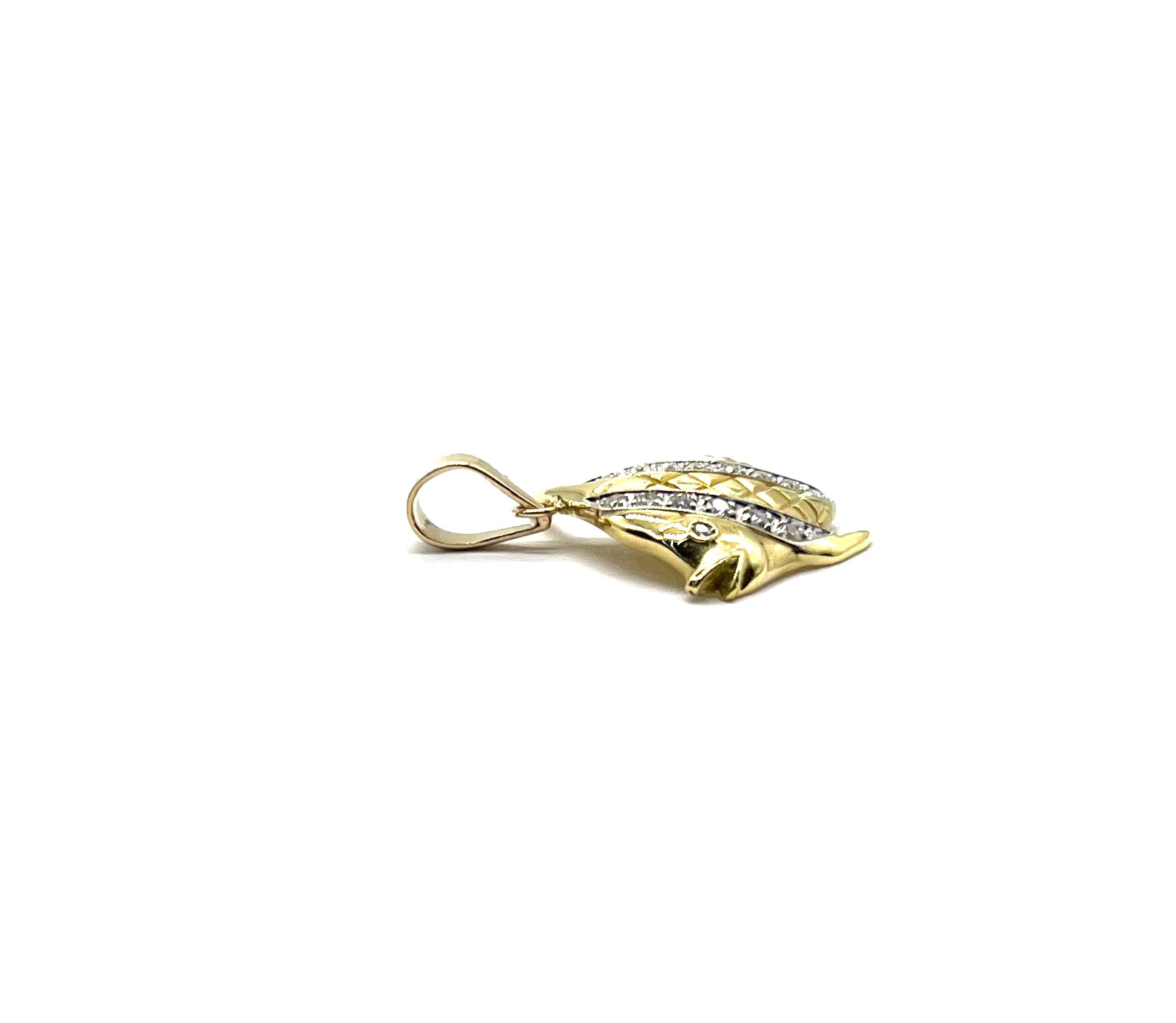 18K Yellow Gold Diamond Fish Pendant Necklace - Elegant Jewelry Gift for Women, Perfect for Birthdays, Anniversaries & Special Occasions
