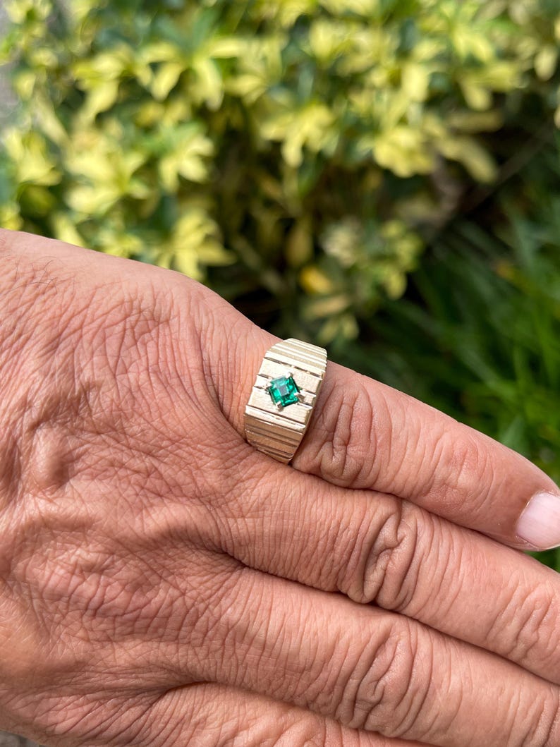 0.60ct 14K Gold Emerald Cut Rich Green Solitaire Men's Pinky Ring - Elegant Statement Jewelry for Weddings, Parties & Special Occasions
