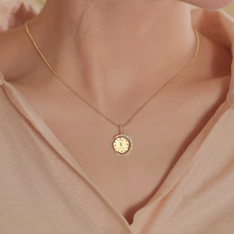 Solid Gold Footprint Necklace - Personalized Jewelry for Moms, Baby Keepsake Gift - Perfect for Mother's Day, Christening & Newborn Celebrations
