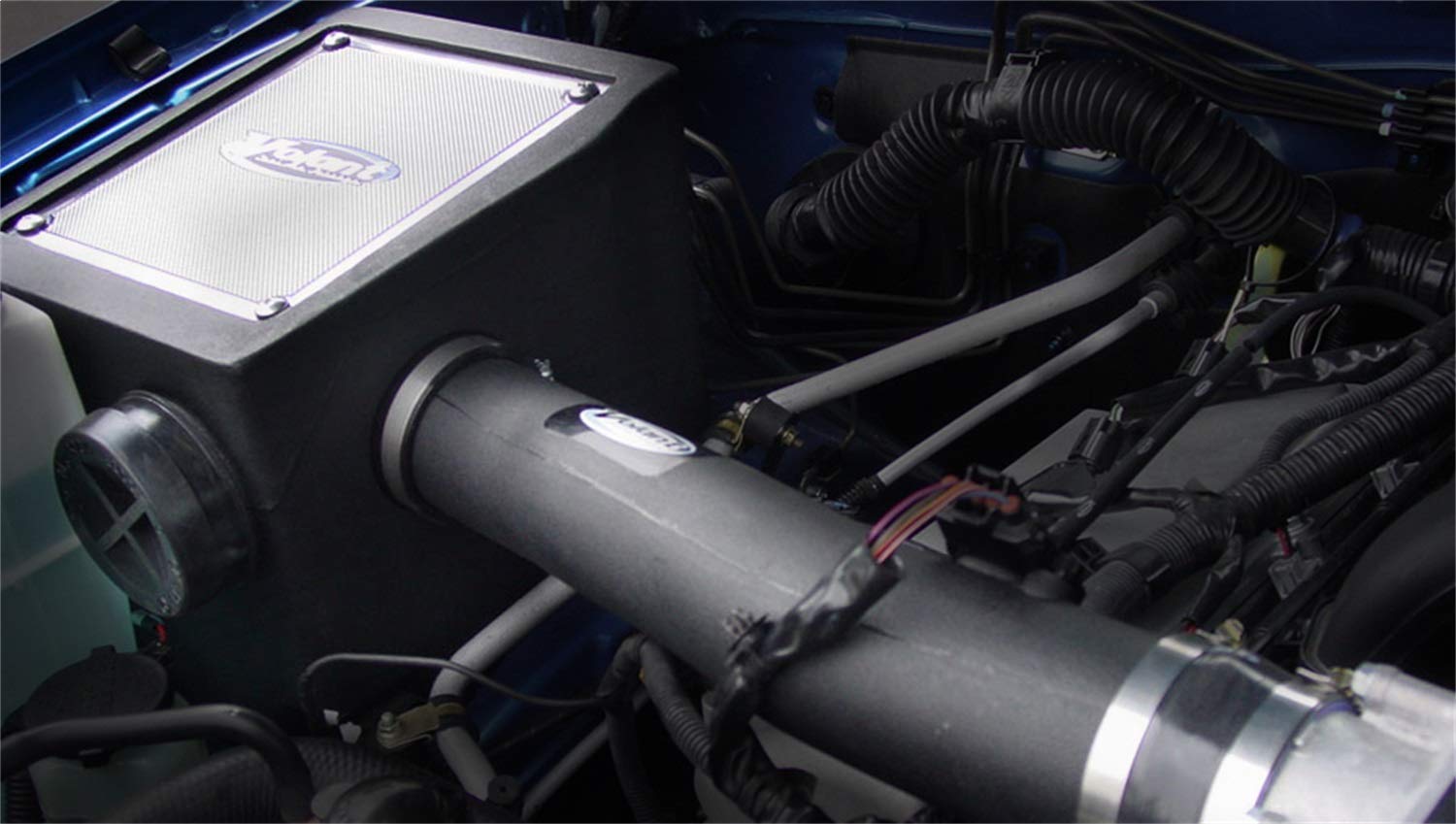 Volant 18640 High Performance Cold Air Intake System Kit - Improves Engine Power & Fuel Efficiency for Trucks, SUVs & Off-Road Vehicles
