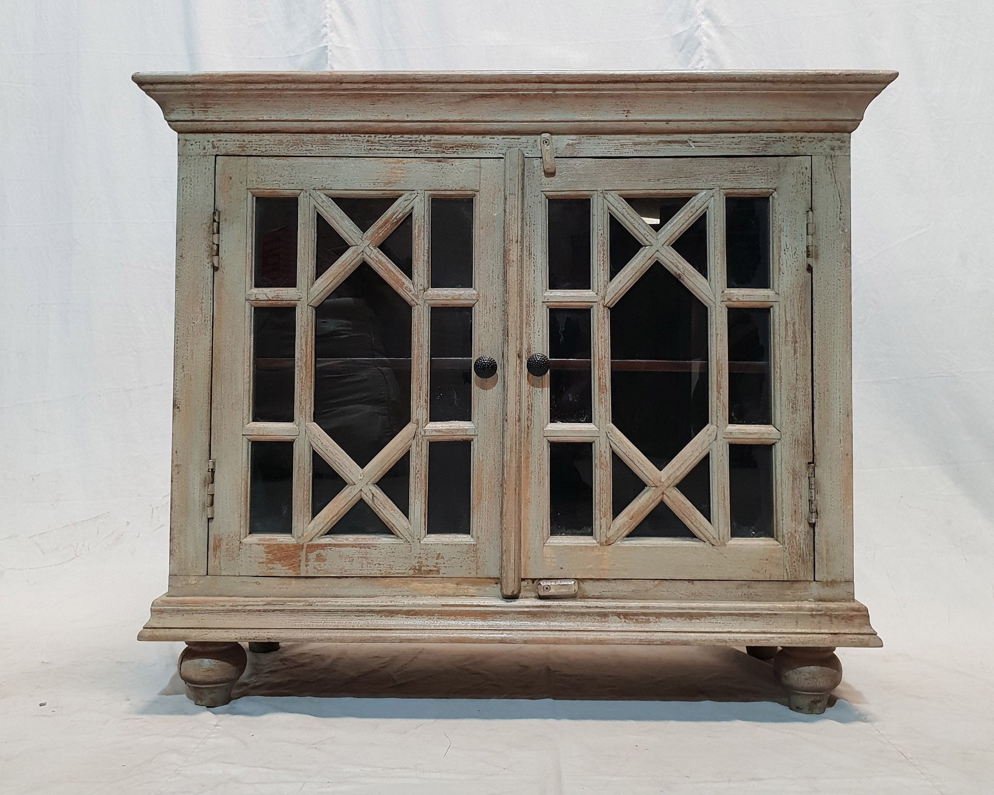 French Arched Hand Carved Solid Wood Buffet Sideboard - Rustic Beige 100x43x83cm - Perfect for Dining Room Storage, Kitchen Buffet & Farmhouse Decor