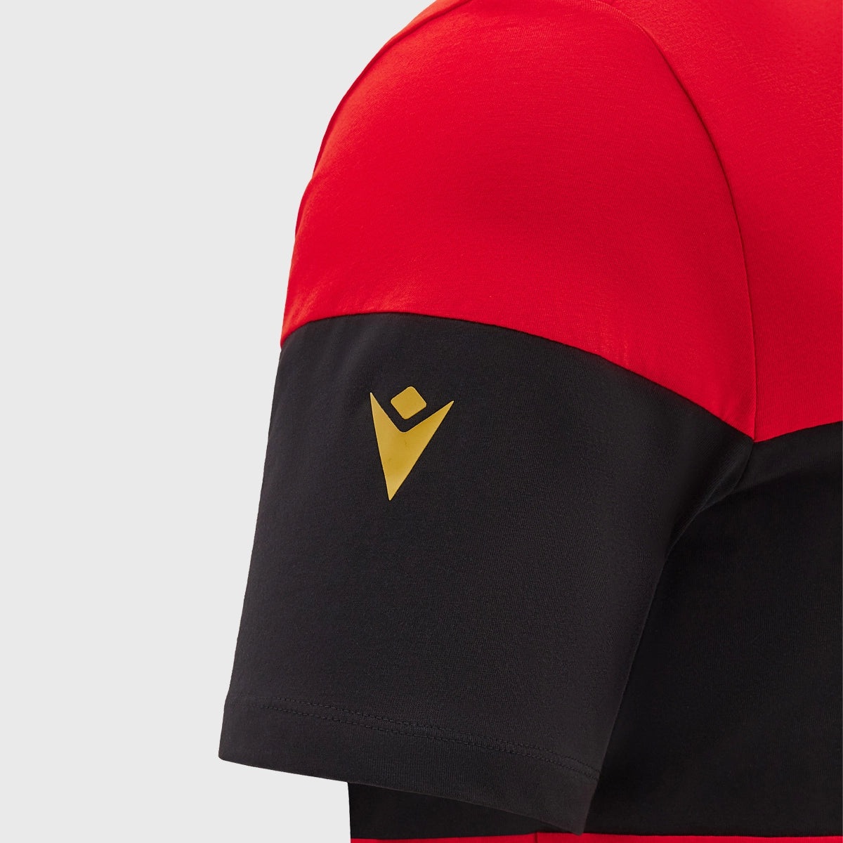 Wales Rugby Fan T-Shirt - Macron Official Cotton Jersey Tee in Red - Perfect for Match Days & Casual Wear