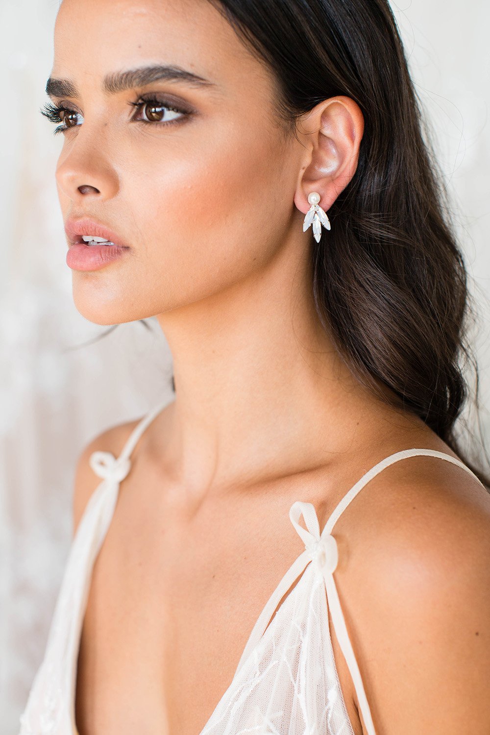 PANDORA Opal & Crystal Jewelry Collection | Elegant Necklaces, Bracelets & Rings for Women | Perfect for Gifts, Parties & Special Occasions