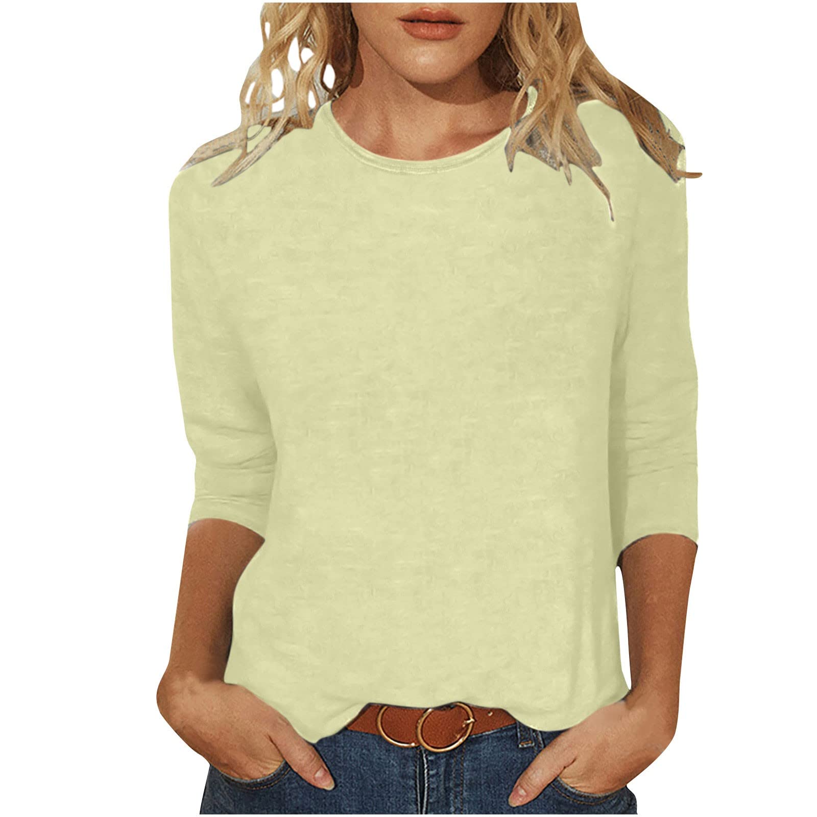 Trendy DASAYO Women's 3/4 Sleeve Crew Neck T-Shirt - Solid Color Casual Summer Top for Going Out, Date Night & Weekend Wear (2023 Fashion)