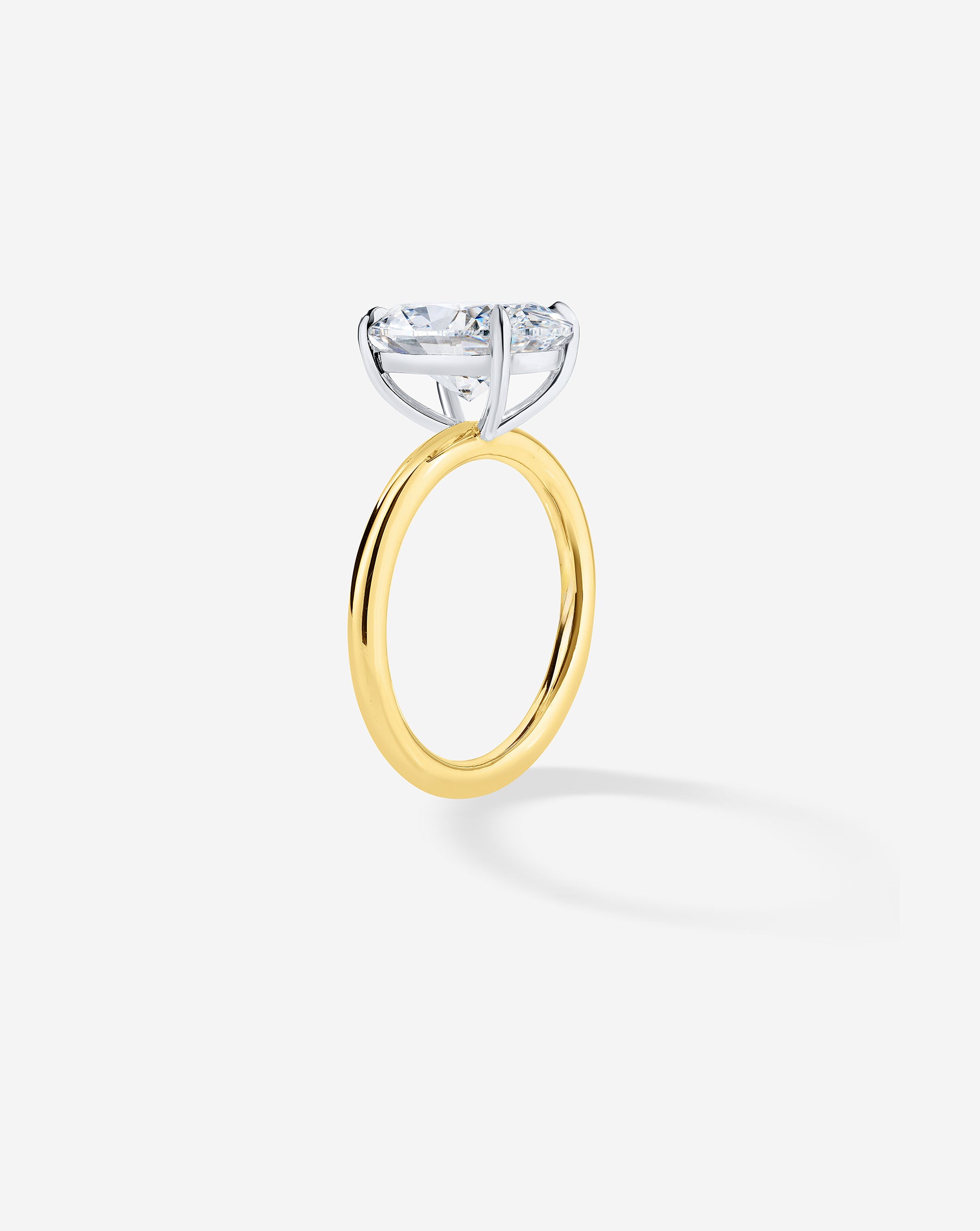 3.49 Carat Lab Grown Oval Diamond Solitaire Engagement Ring - Perfect for Proposals & Anniversary Gifts